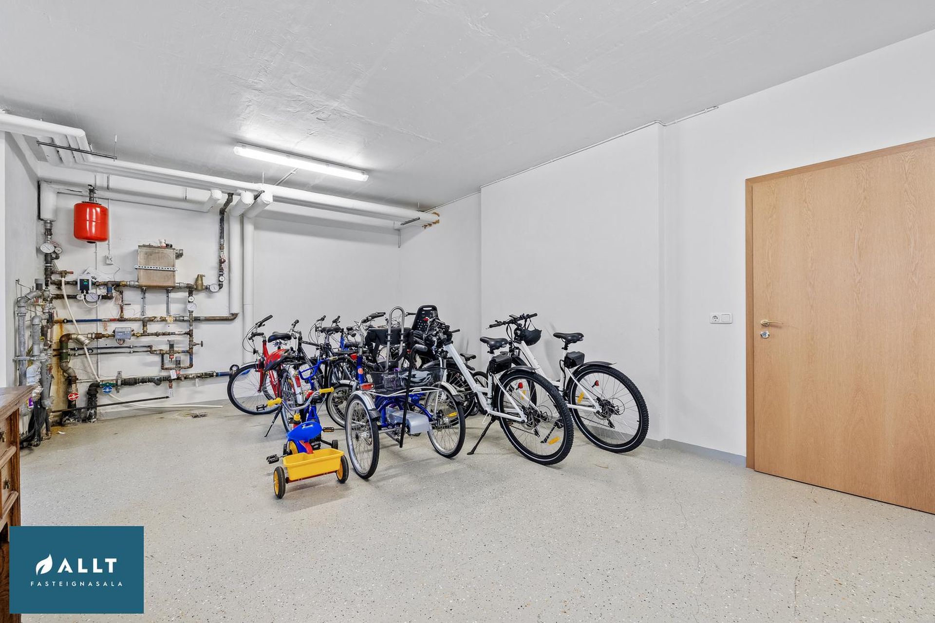 Framnesvegur 20, 230 Reykjanesbær