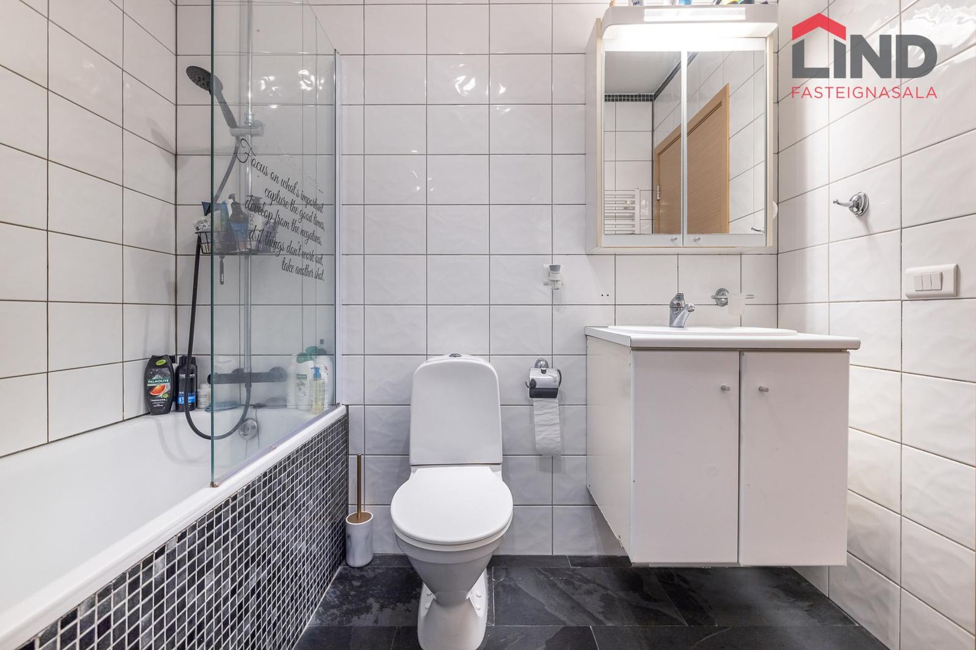 Hjallavegur 1 - 0102, 260 Reykjanesbær