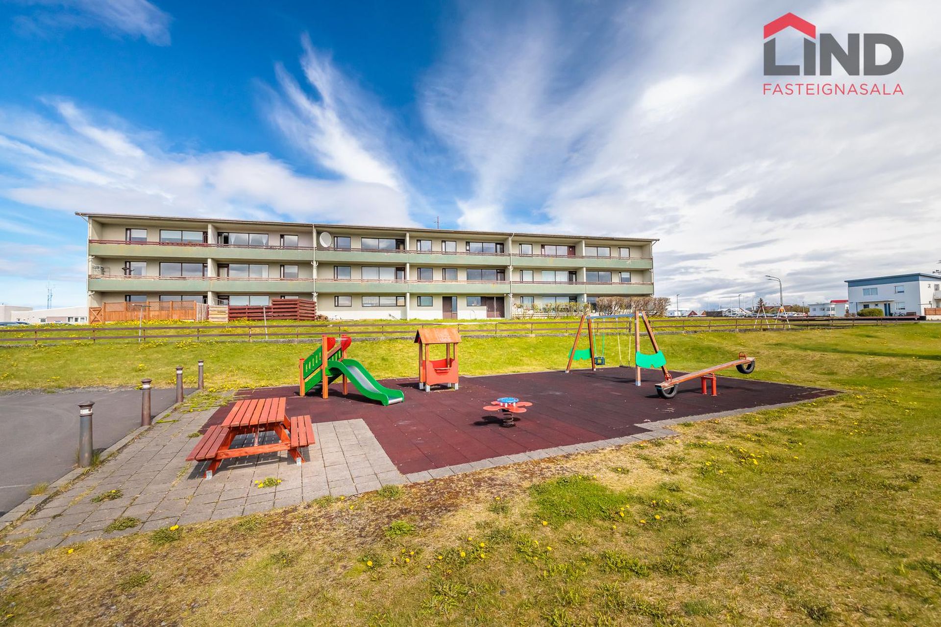 Hjallavegur 1 - 0102, 260 Reykjanesbær