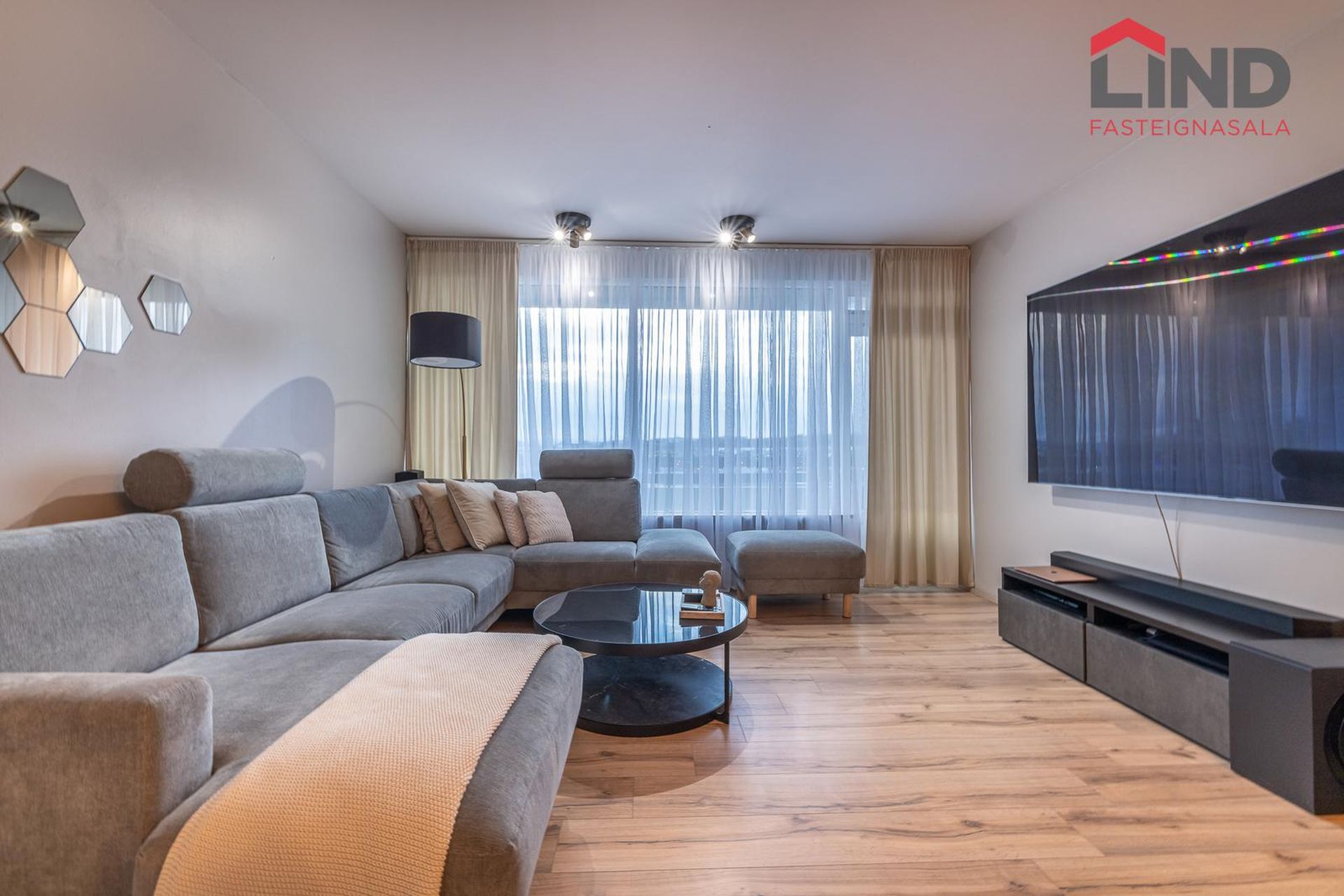 Hjallavegur 1 - 0102, 260 Reykjanesbær