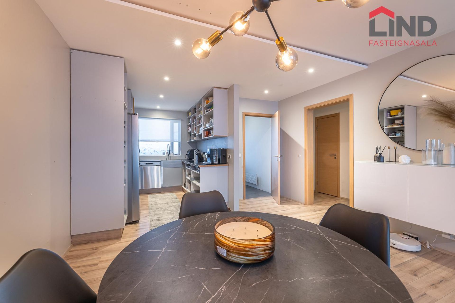 Hjallavegur 1 - 0102, 260 Reykjanesbær