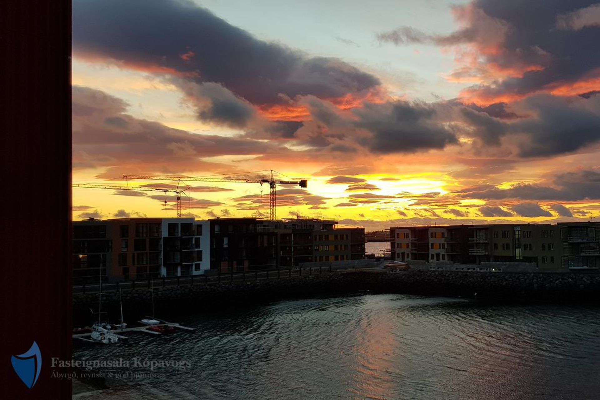 Naustavör 12, 200 Kópavogur