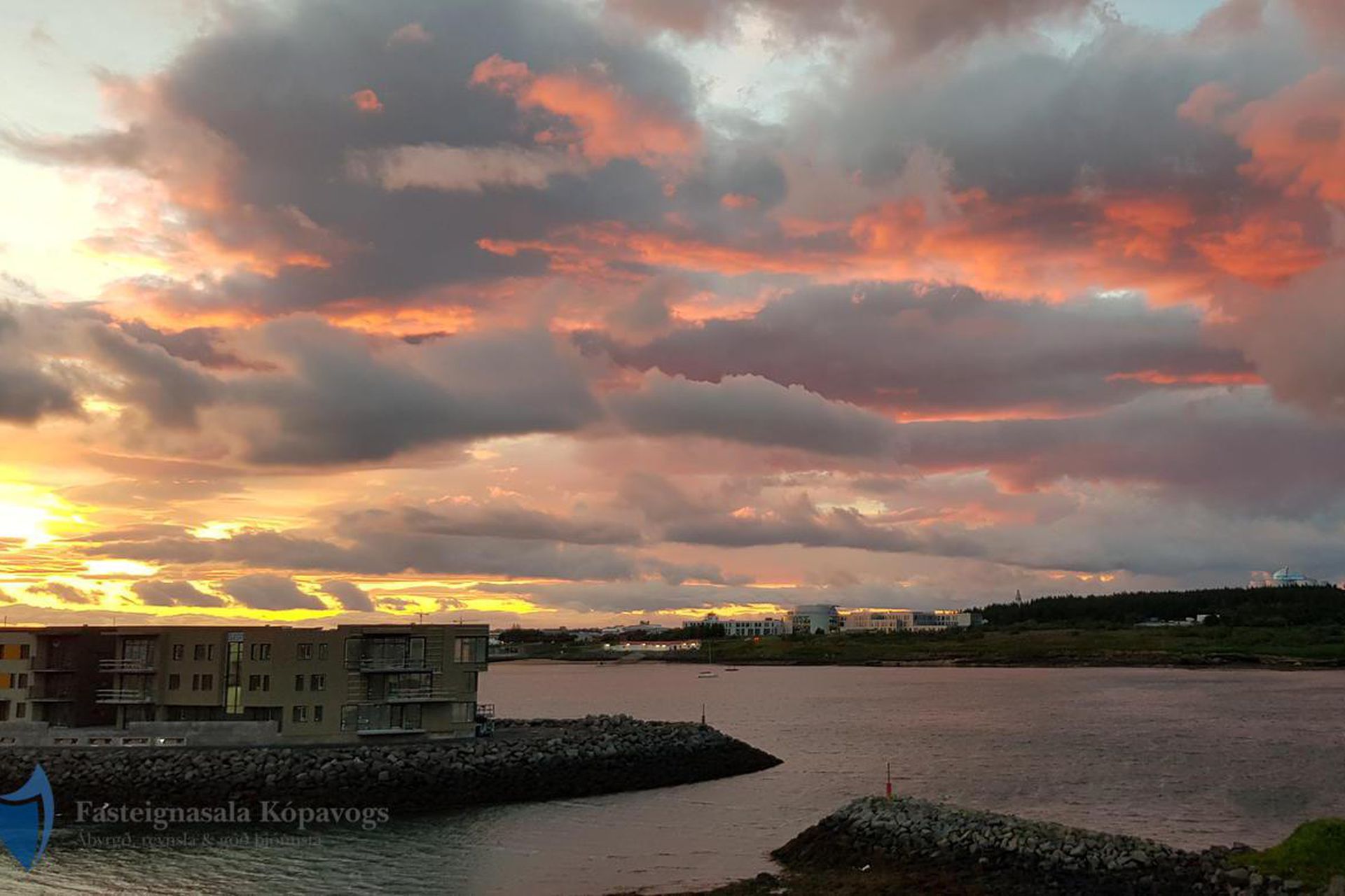 Naustavör 12, 200 Kópavogur