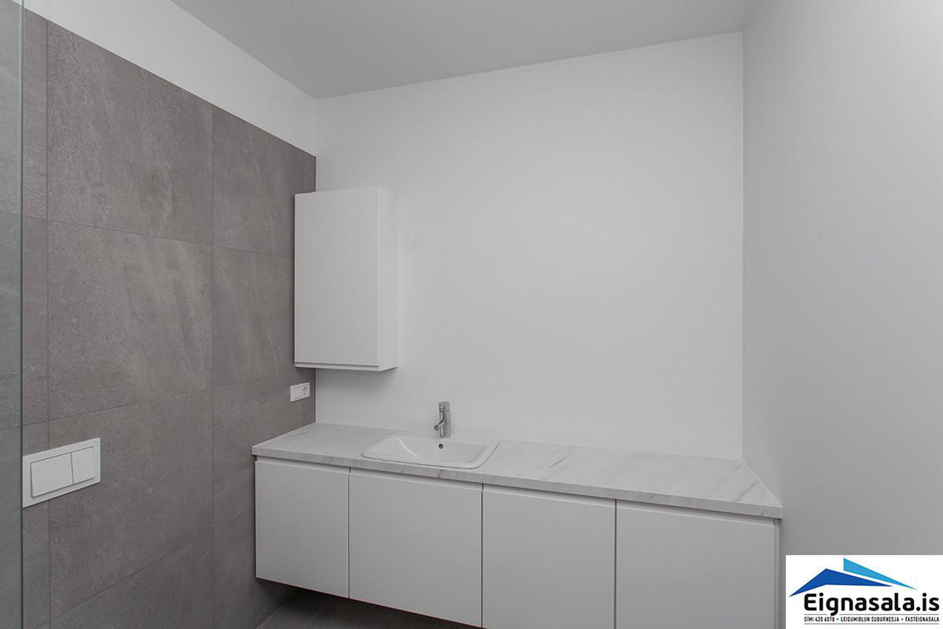 Hafnargata 29, 230 Reykjanesbær