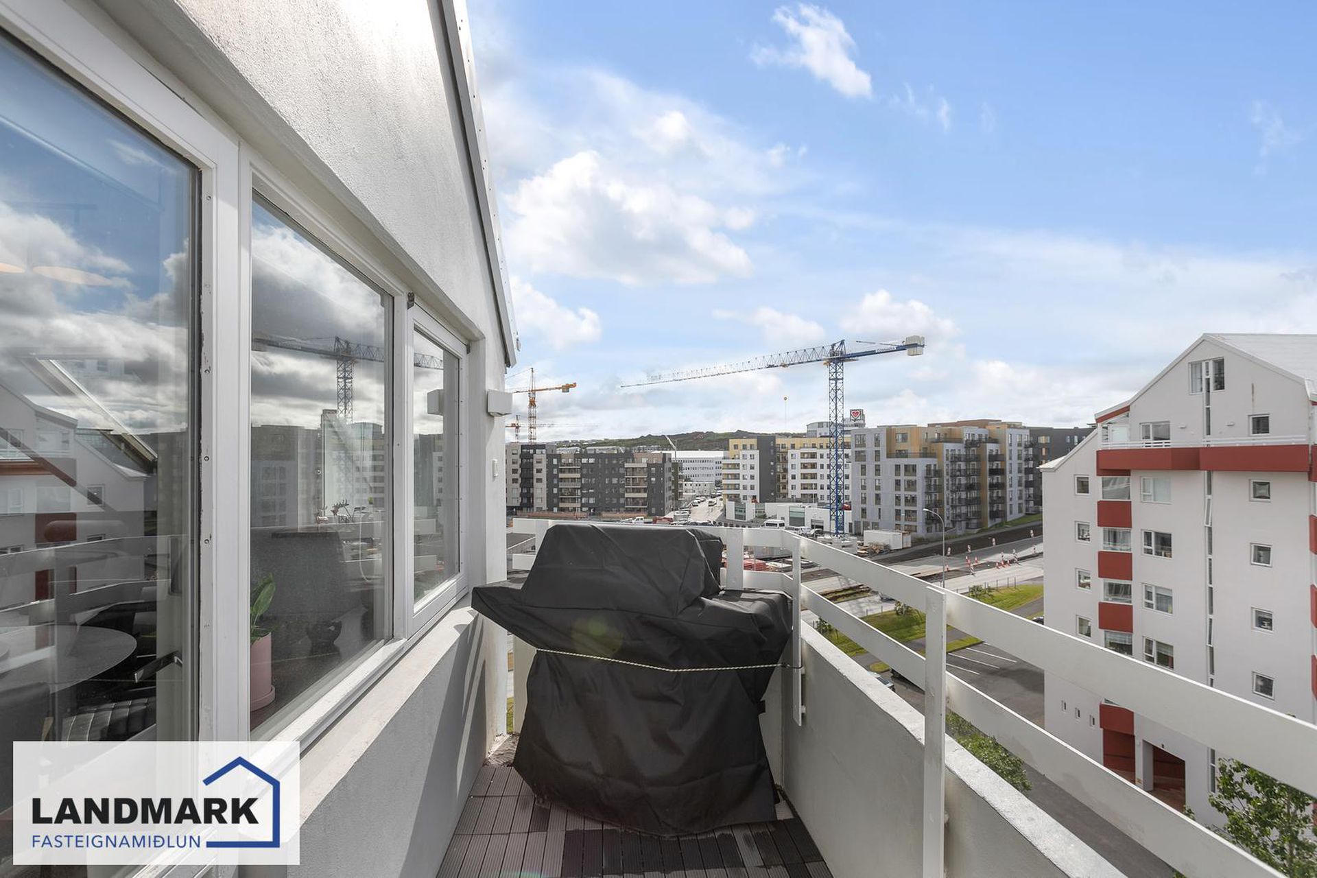 Gullsmári 10, 201 Kópavogur