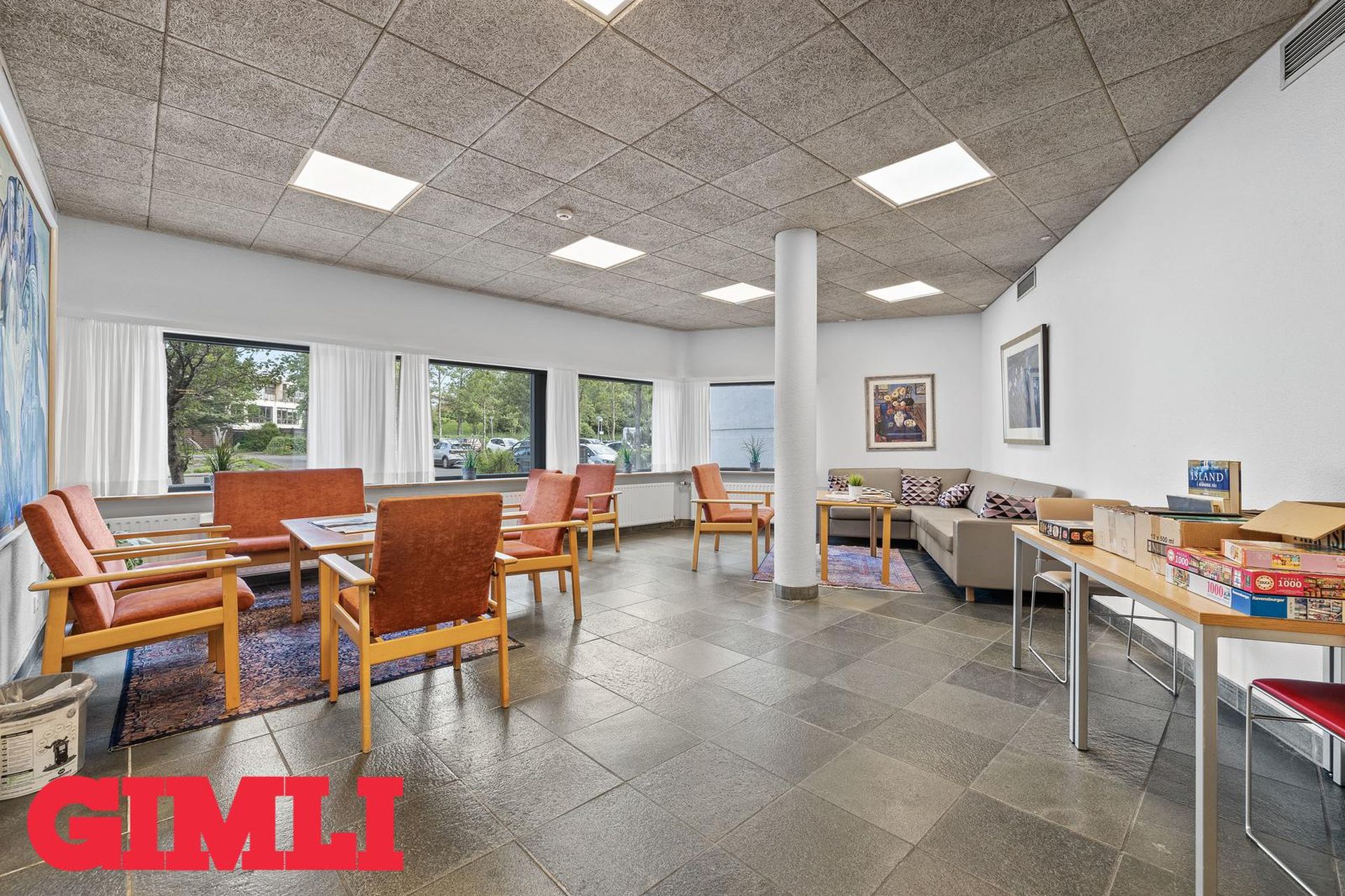 Hvassaleiti 56, 103 Reykjavík