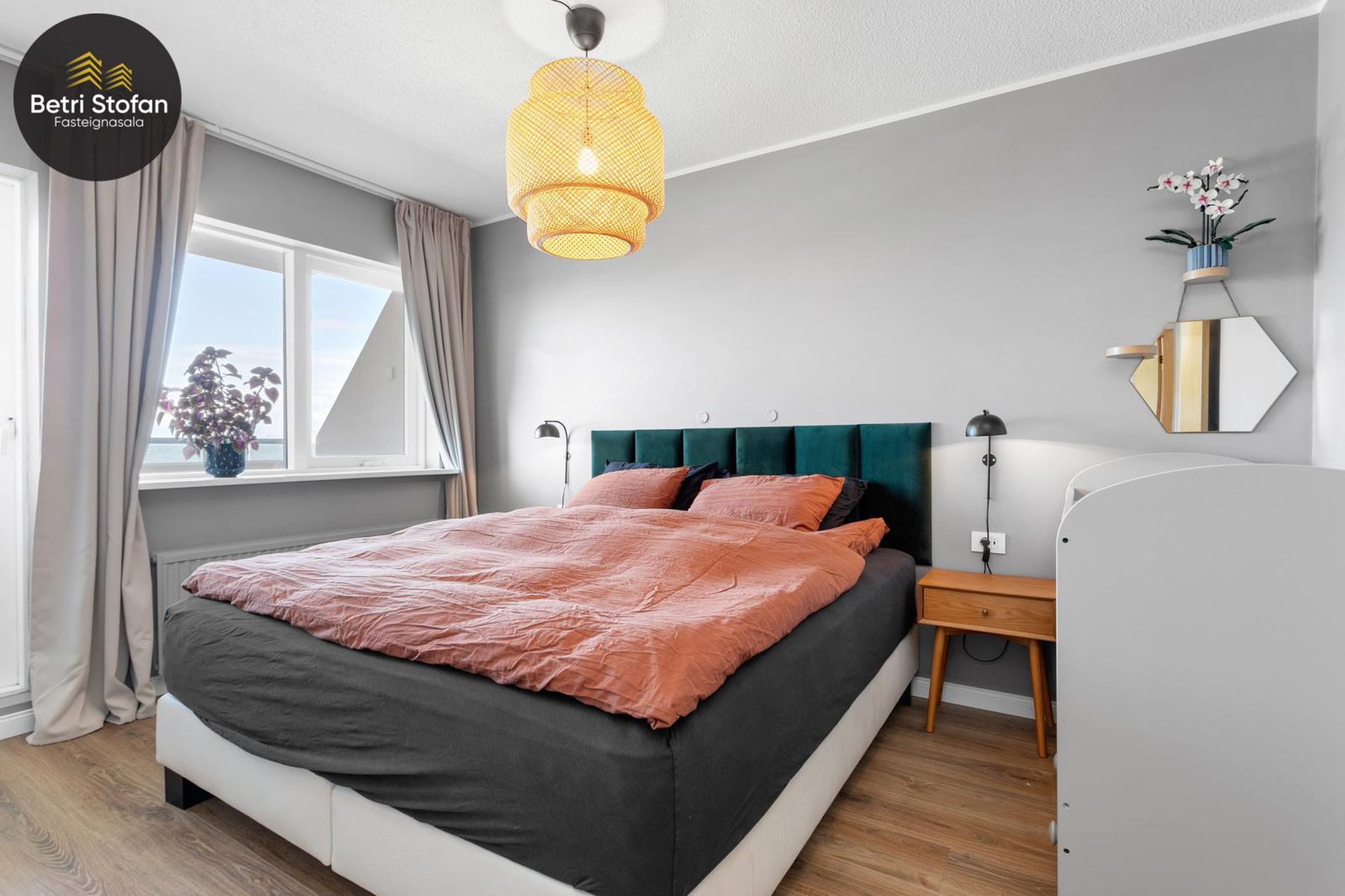 Rekagrandi 2 - 0401, 107 Reykjavík