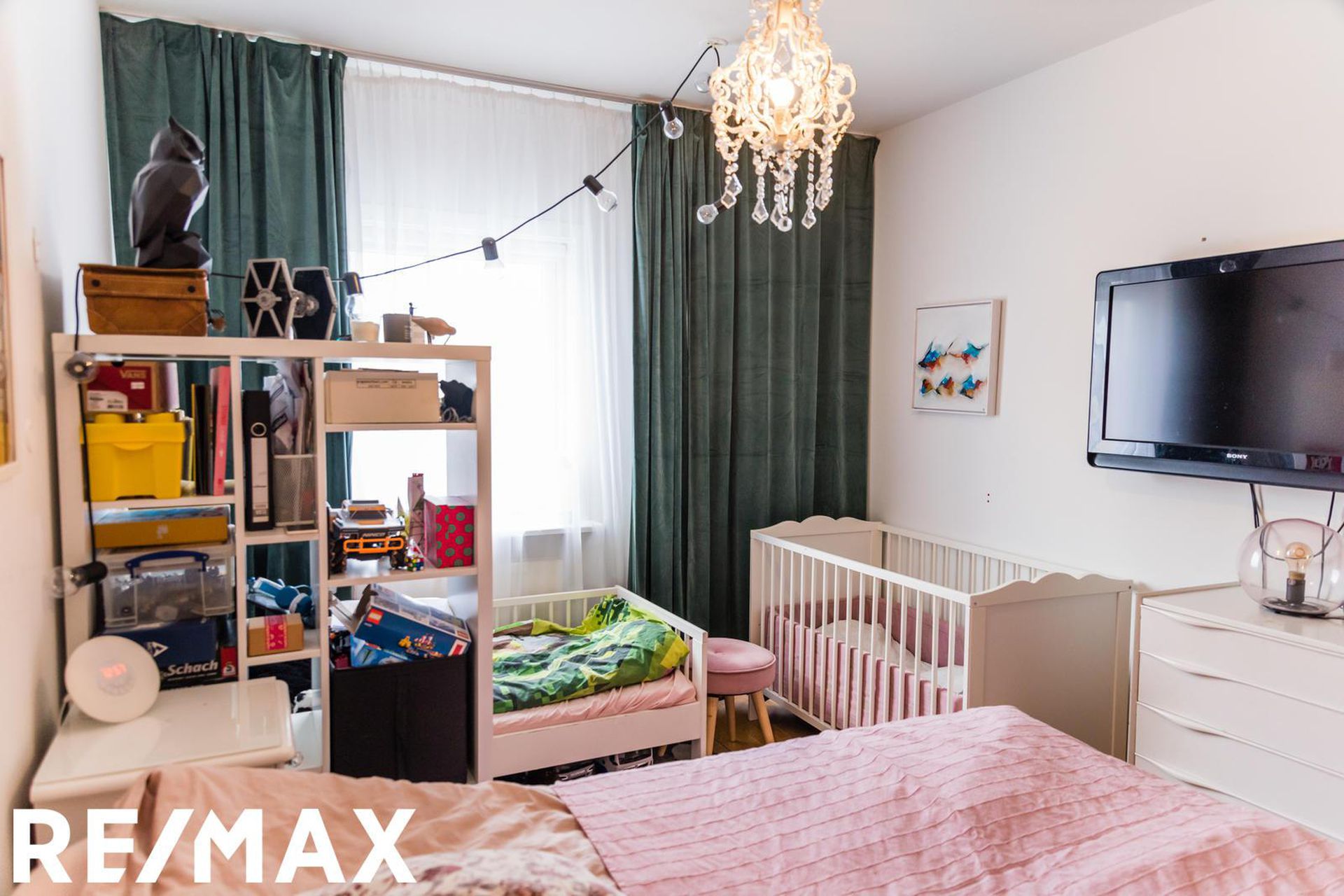 Blikaás 7, 221 Hafnarfjörður