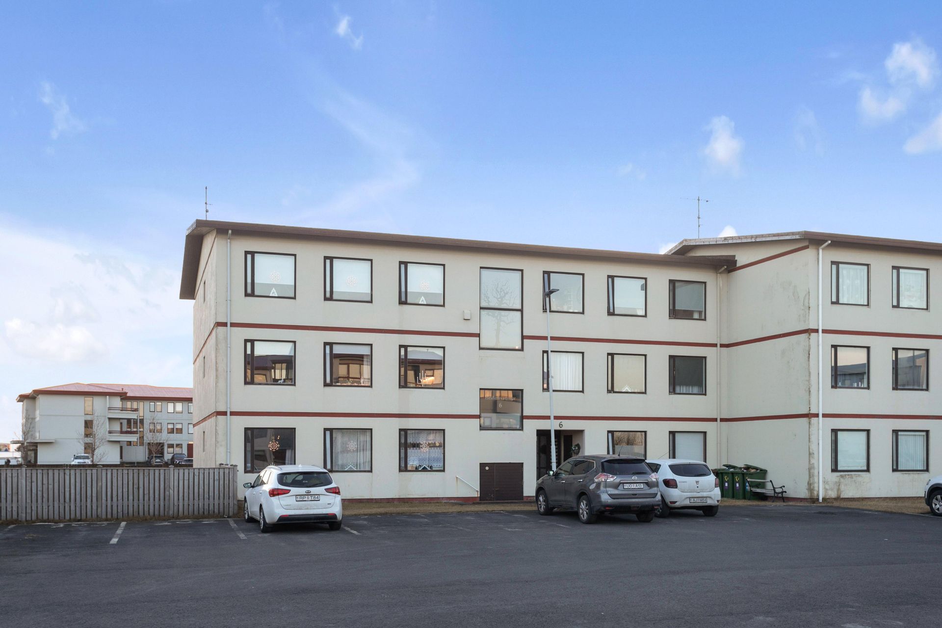Heiðarhvammur 6, 230 Reykjanesbær