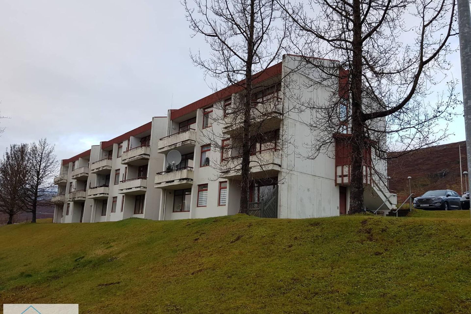 Hlíðargata 57, 750 Fjarða