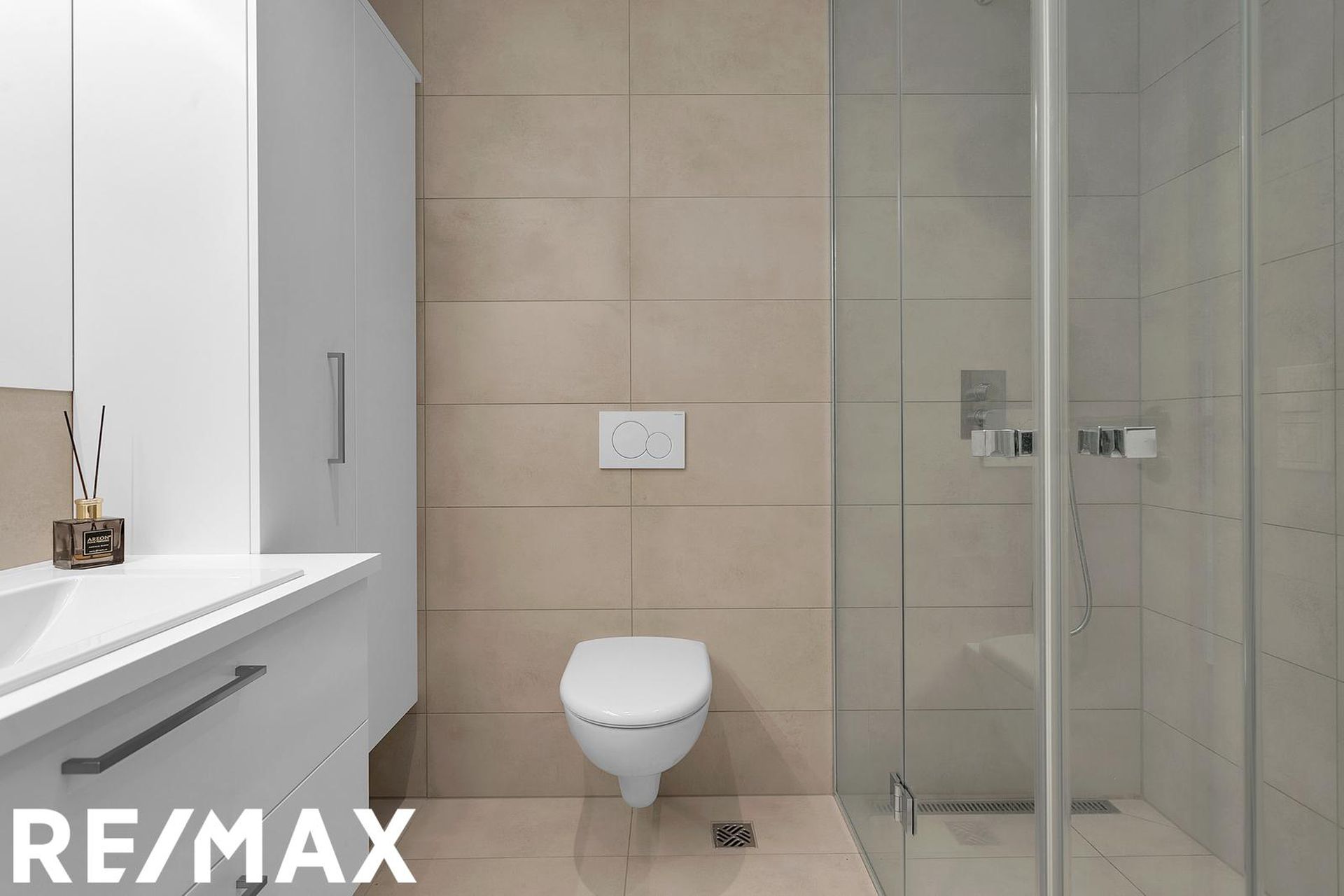 Naustavör 11, 200 Kópavogur