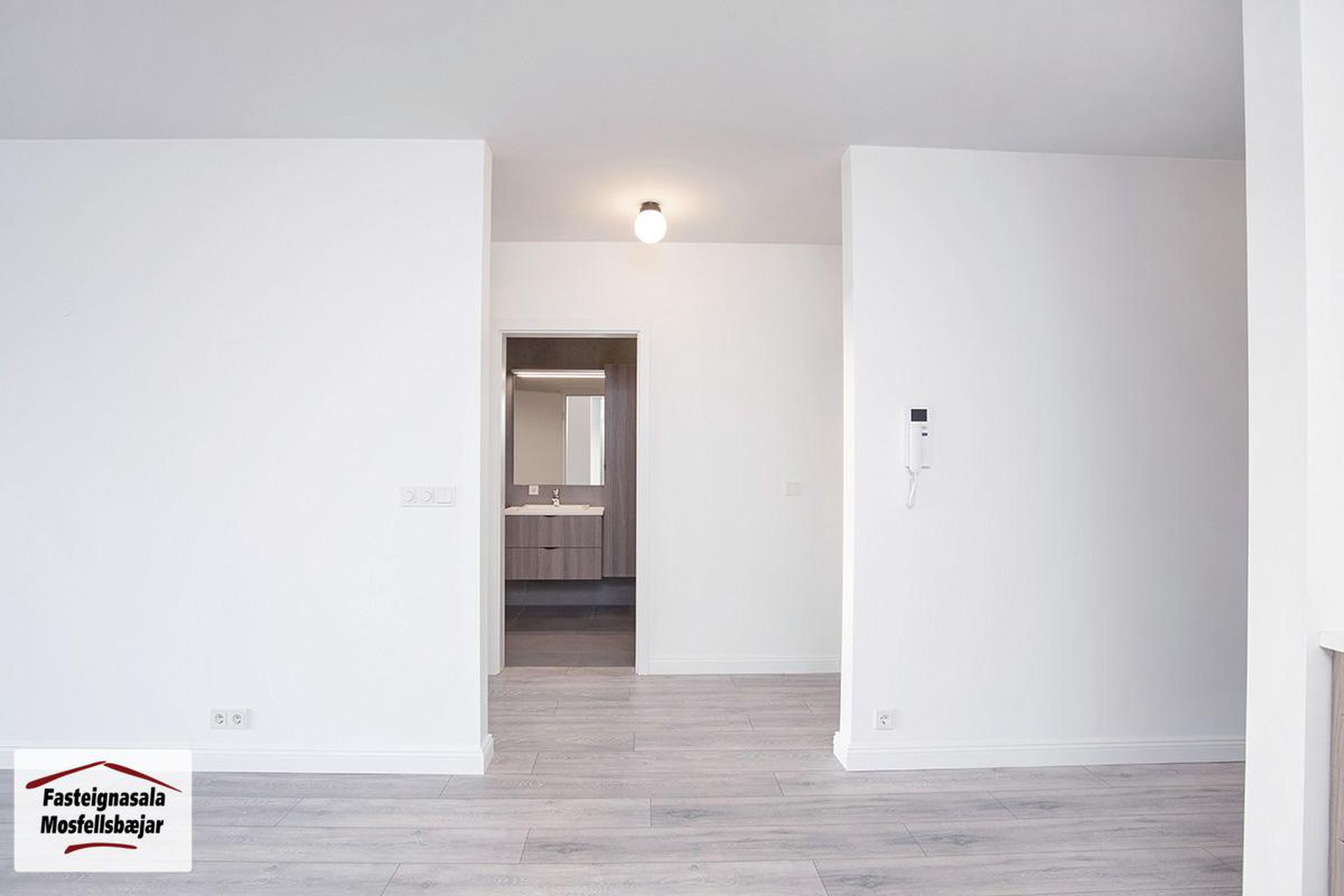 Gerplustræti 2, 270 Mosfellsbær