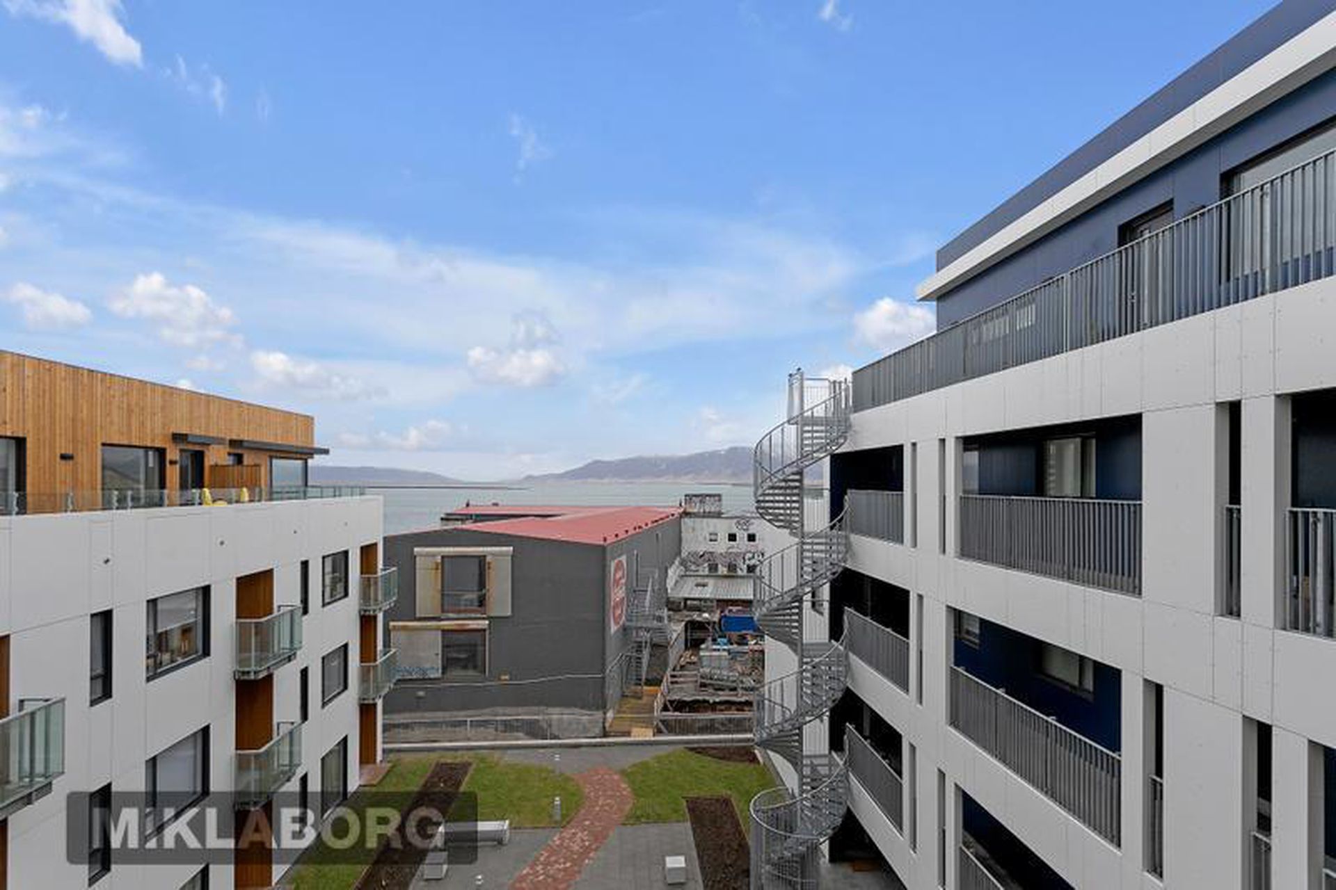 Hverfisgata 85, 101 Reykjavík