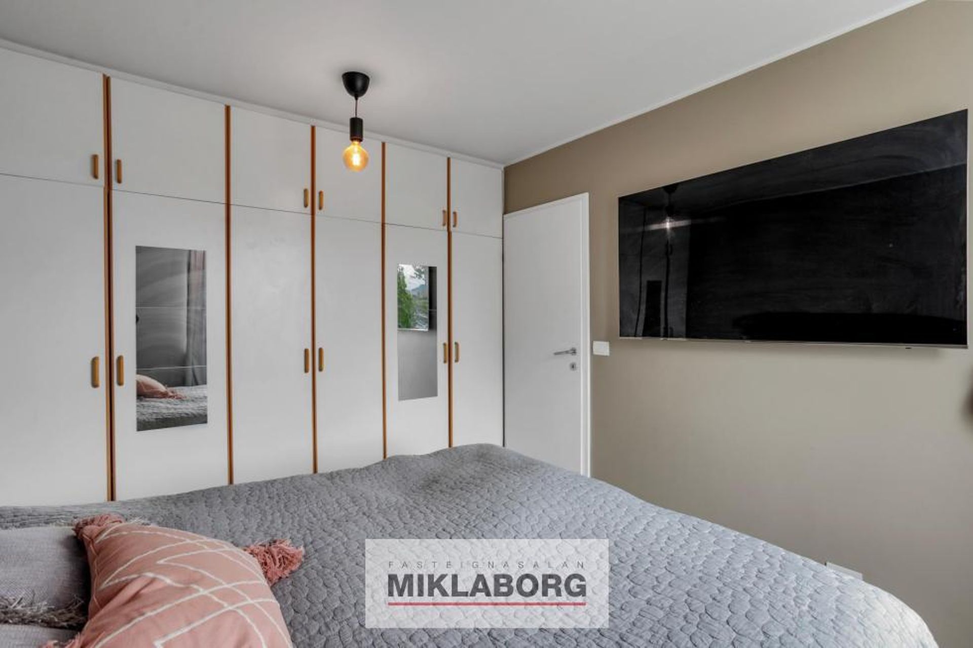Ásbraut 17, 200 Kópavogur