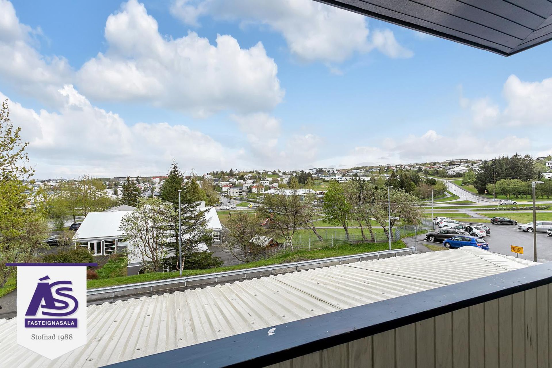 Smárabarð 2, 220 Hafnarfjörður