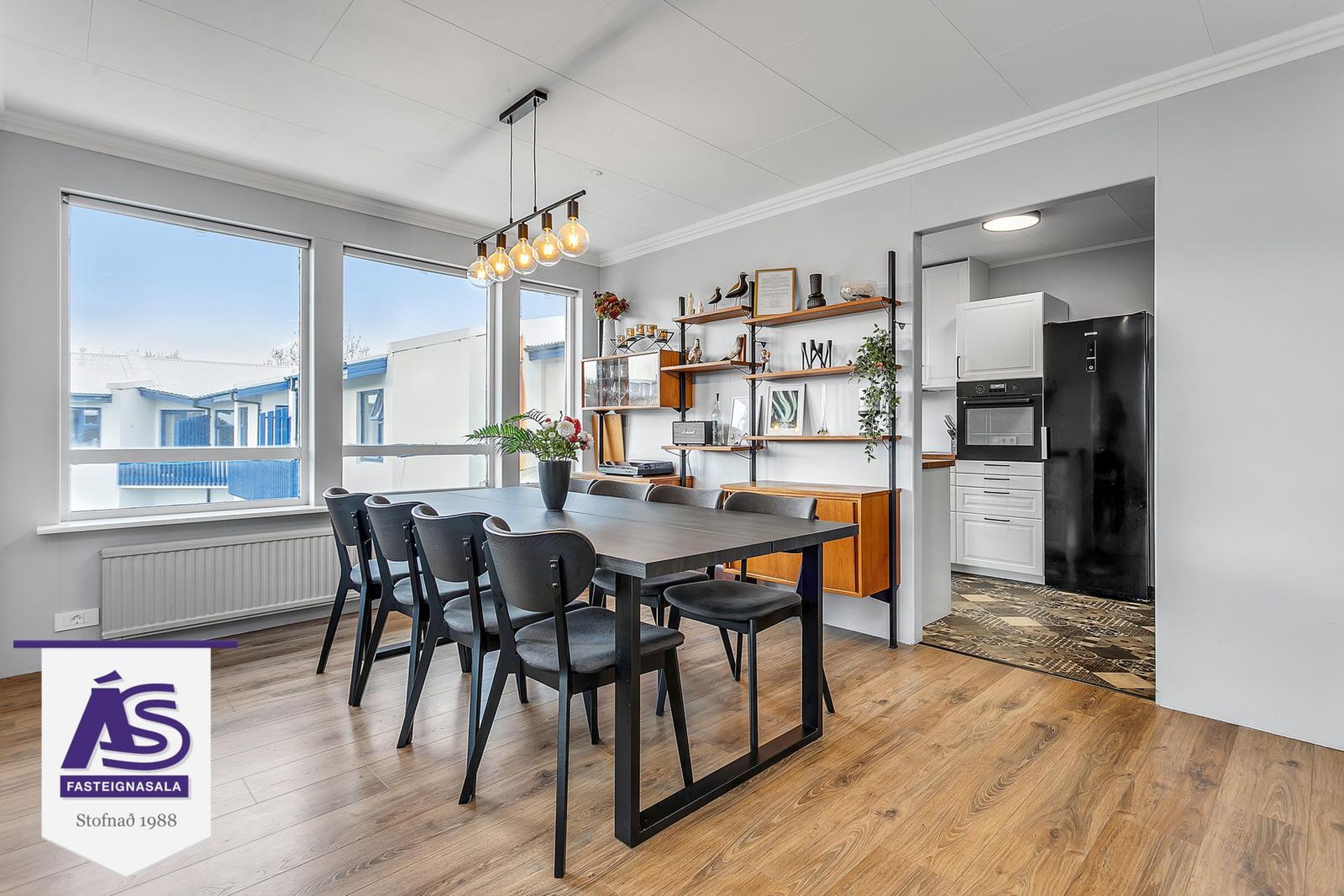 Smárabarð 2, 220 Hafnarfjörður