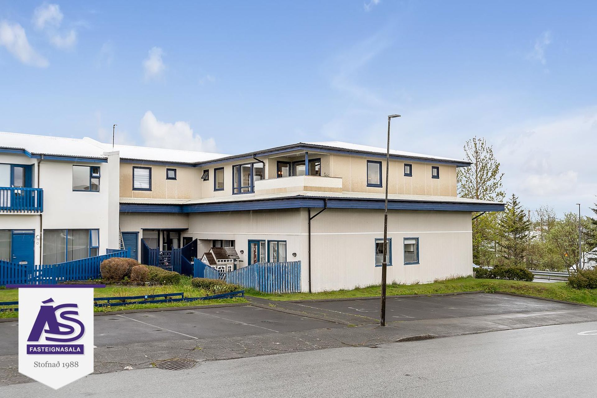 Smárabarð 2, 220 Hafnarfjörður