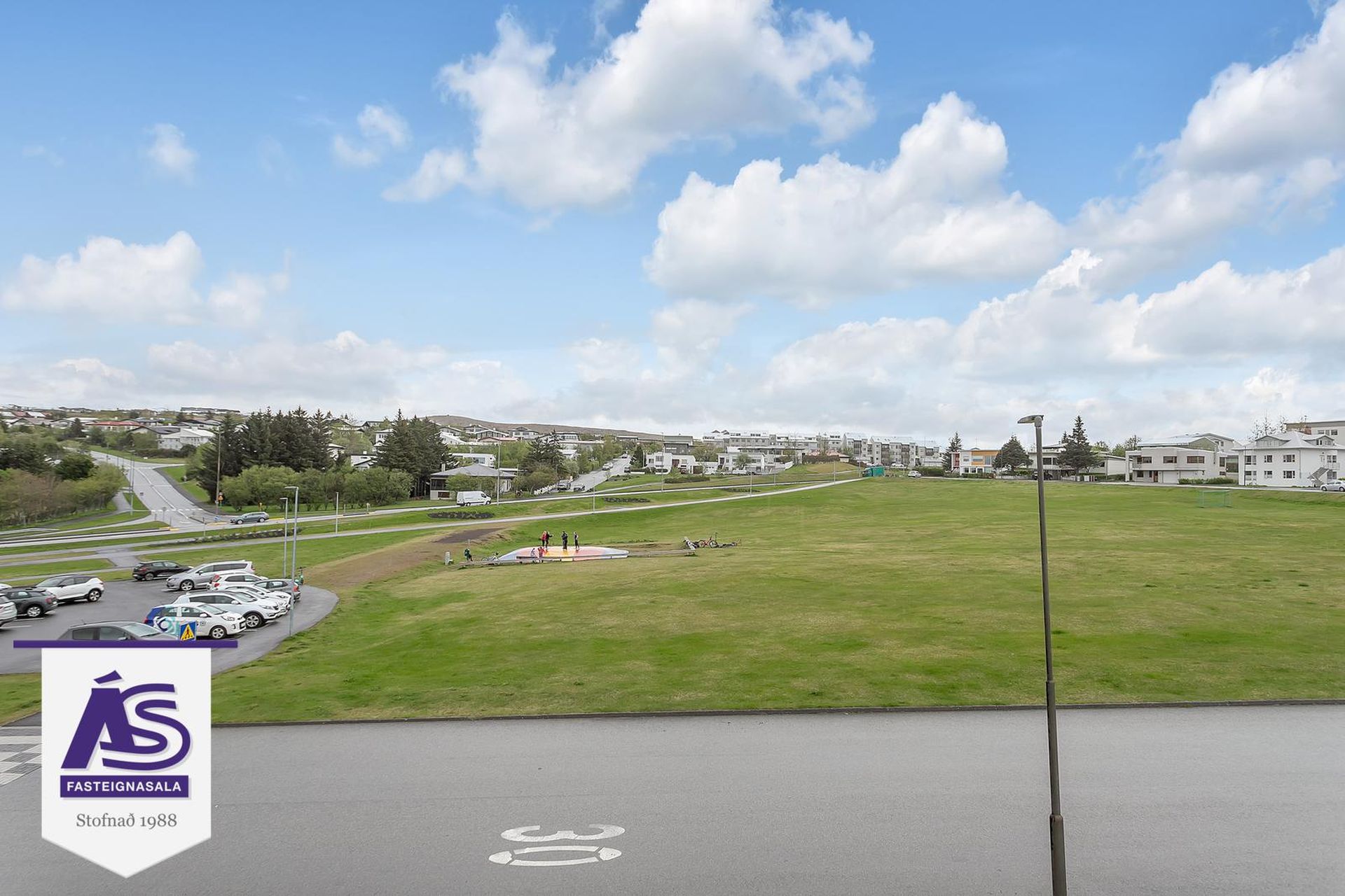 Smárabarð 2, 220 Hafnarfjörður