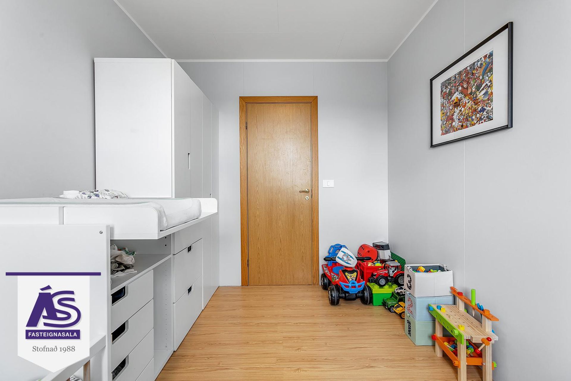 Smárabarð 2, 220 Hafnarfjörður