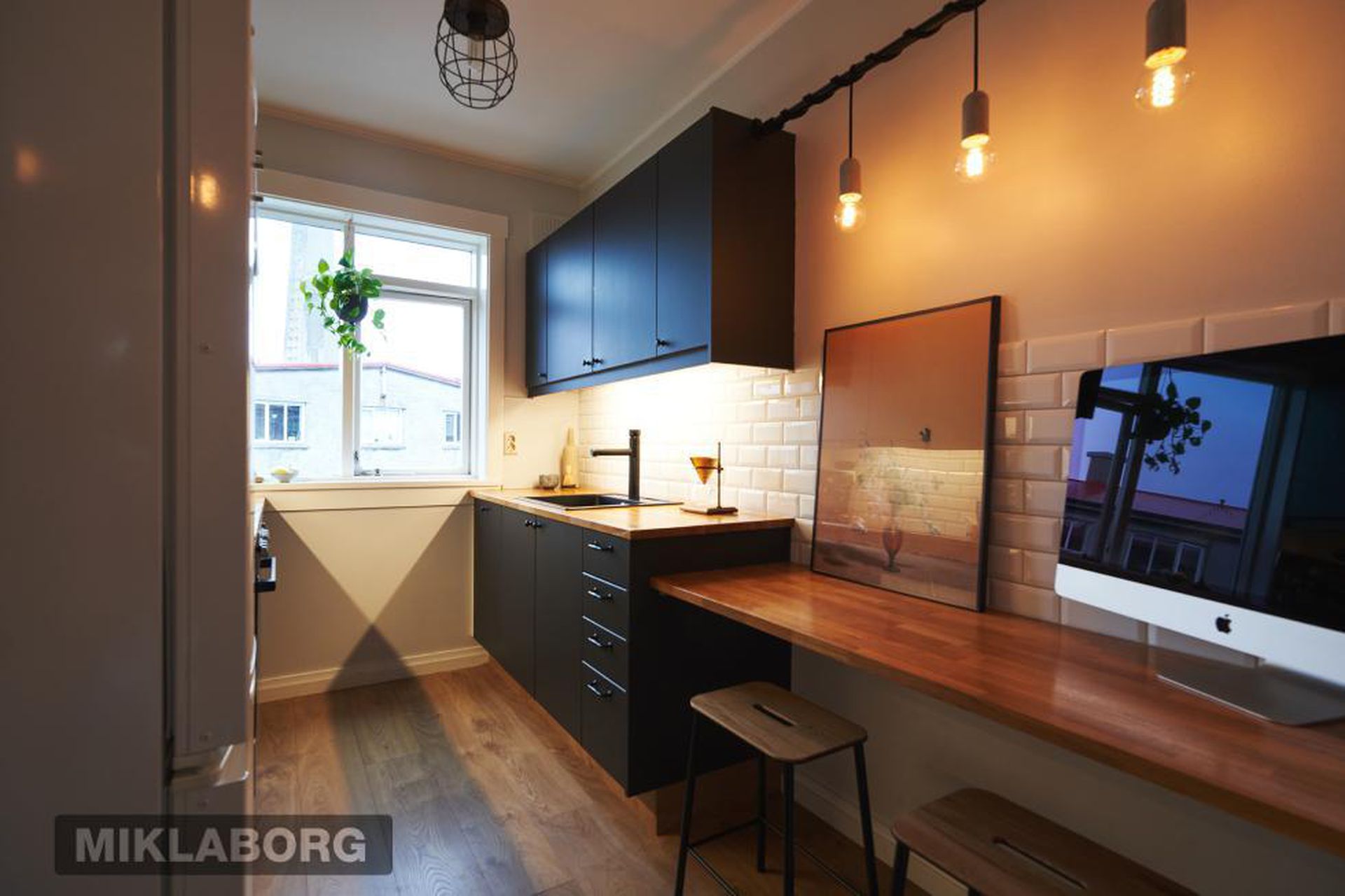 Hofsvallagata 21, 101 Reykjavík