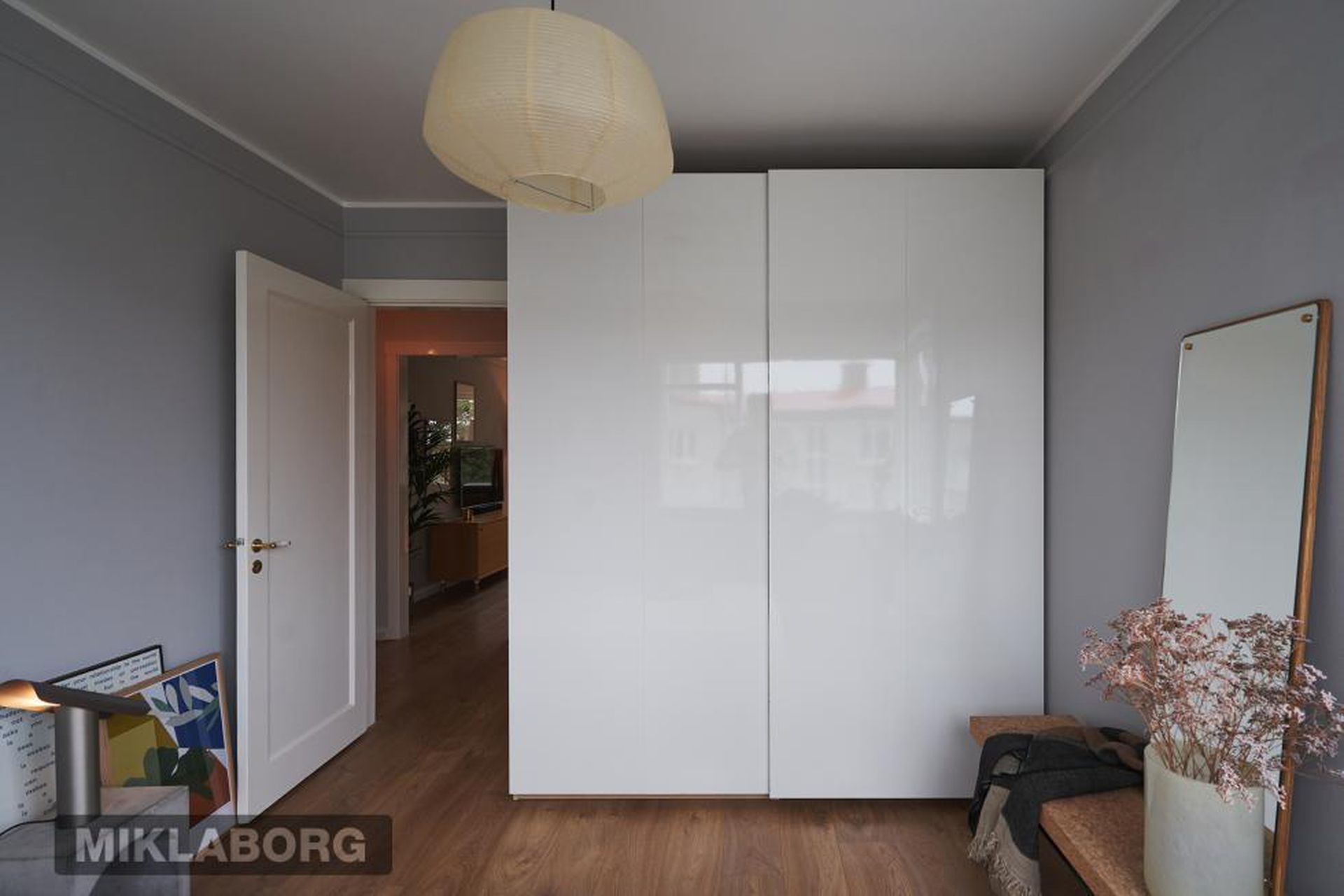 Hofsvallagata 21, 101 Reykjavík