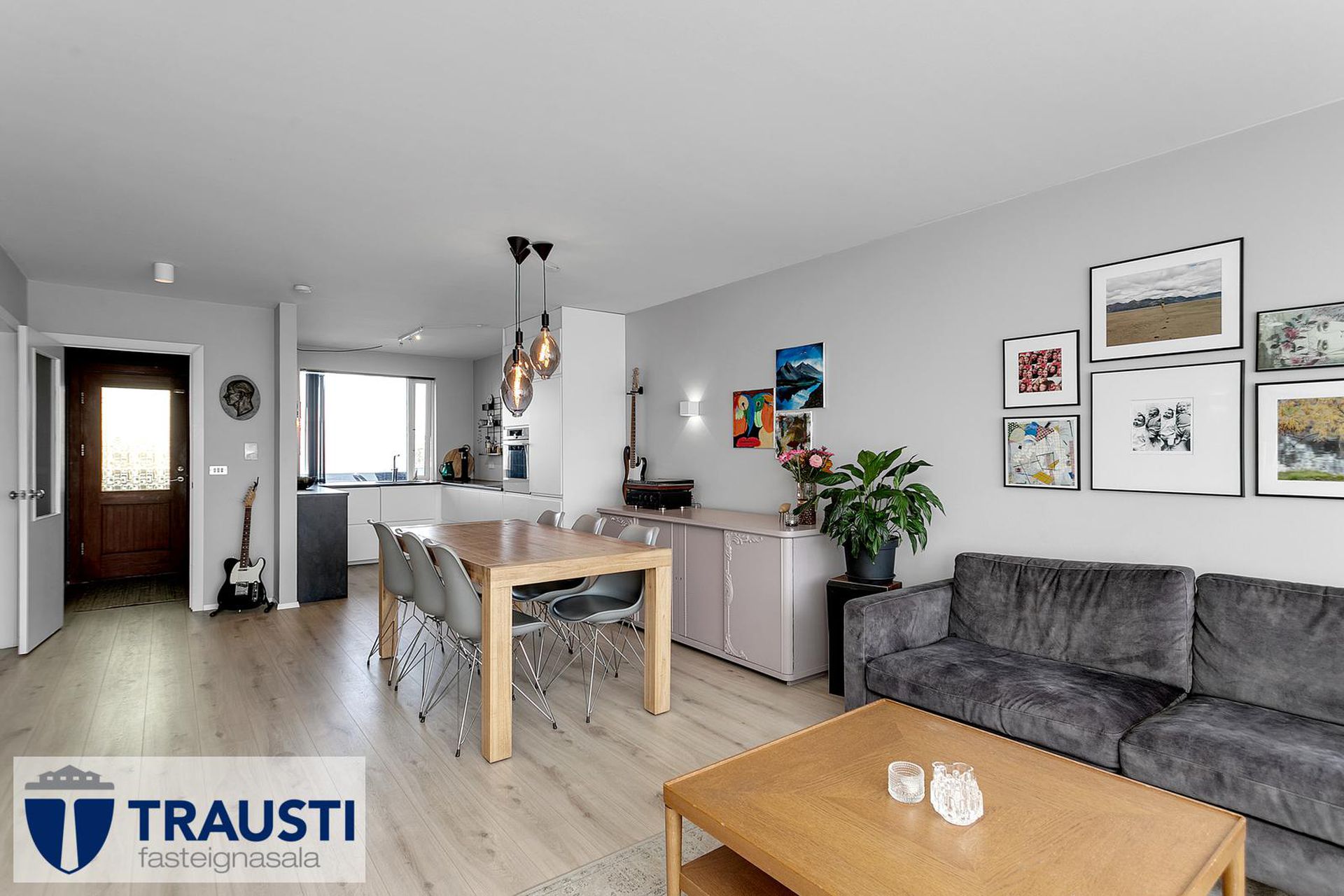 Ásbraut 17, 200 Kópavogur
