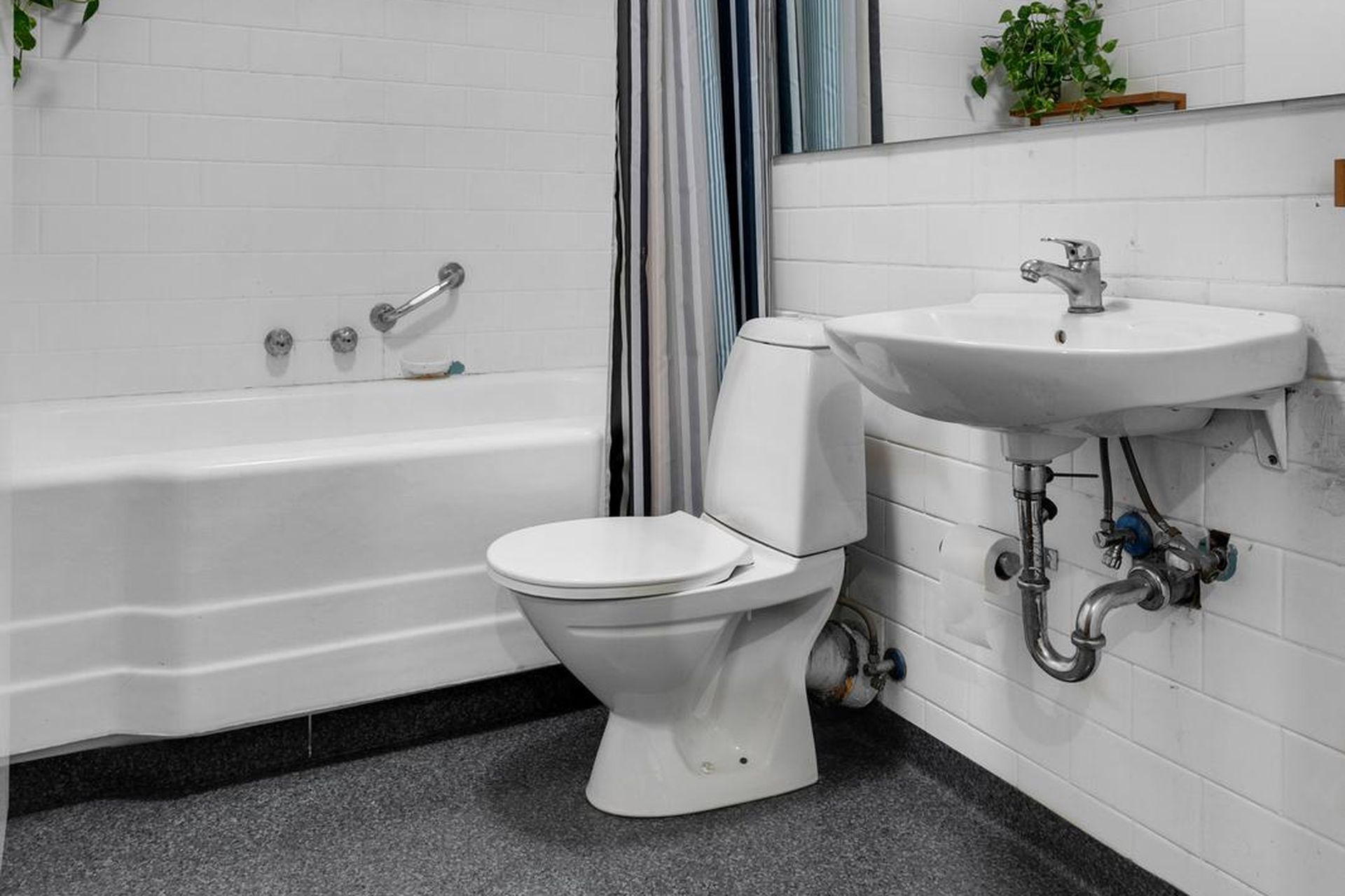 Meistaravellir 33, 107 Reykjavík