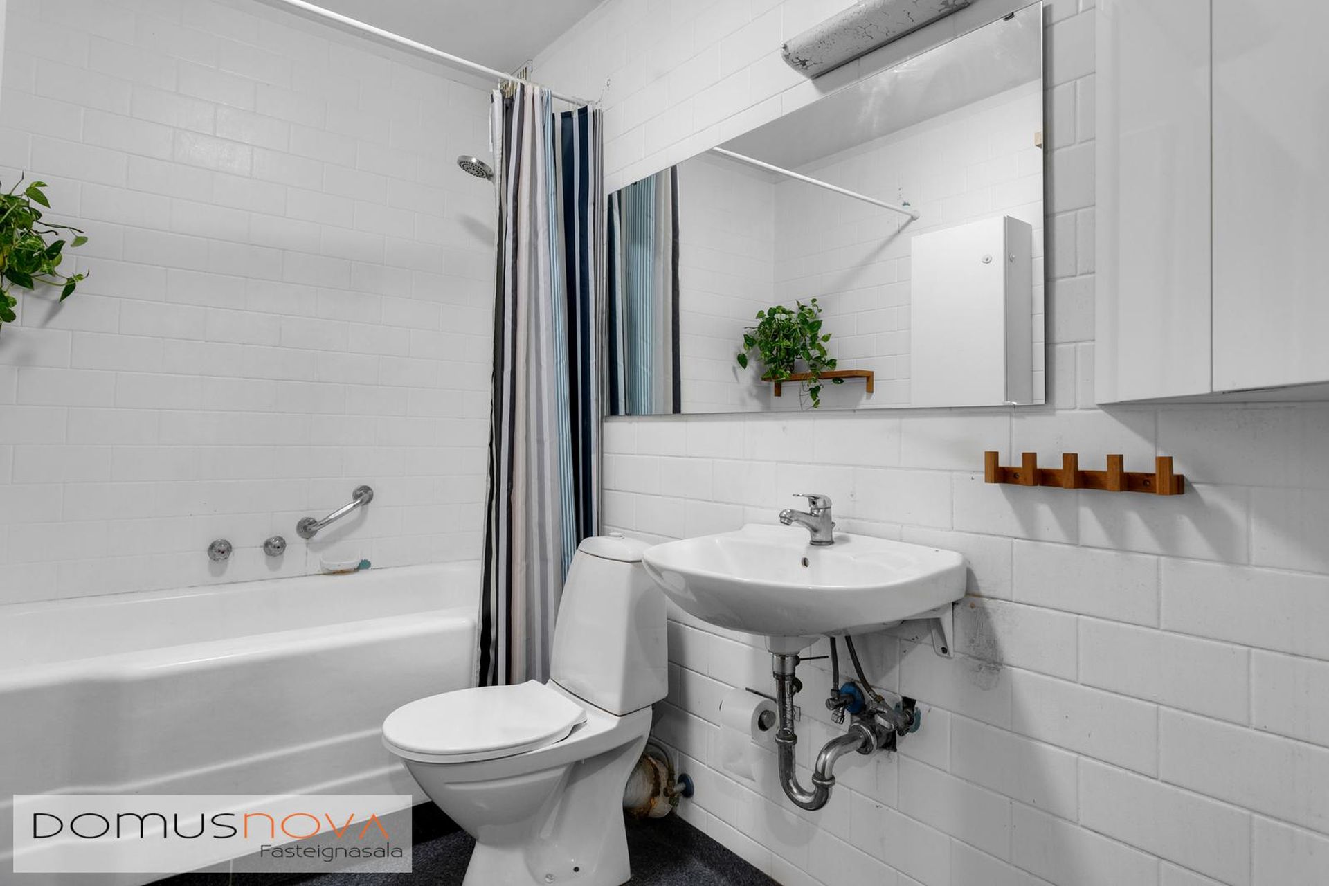 Meistaravellir 33, 107 Reykjavík