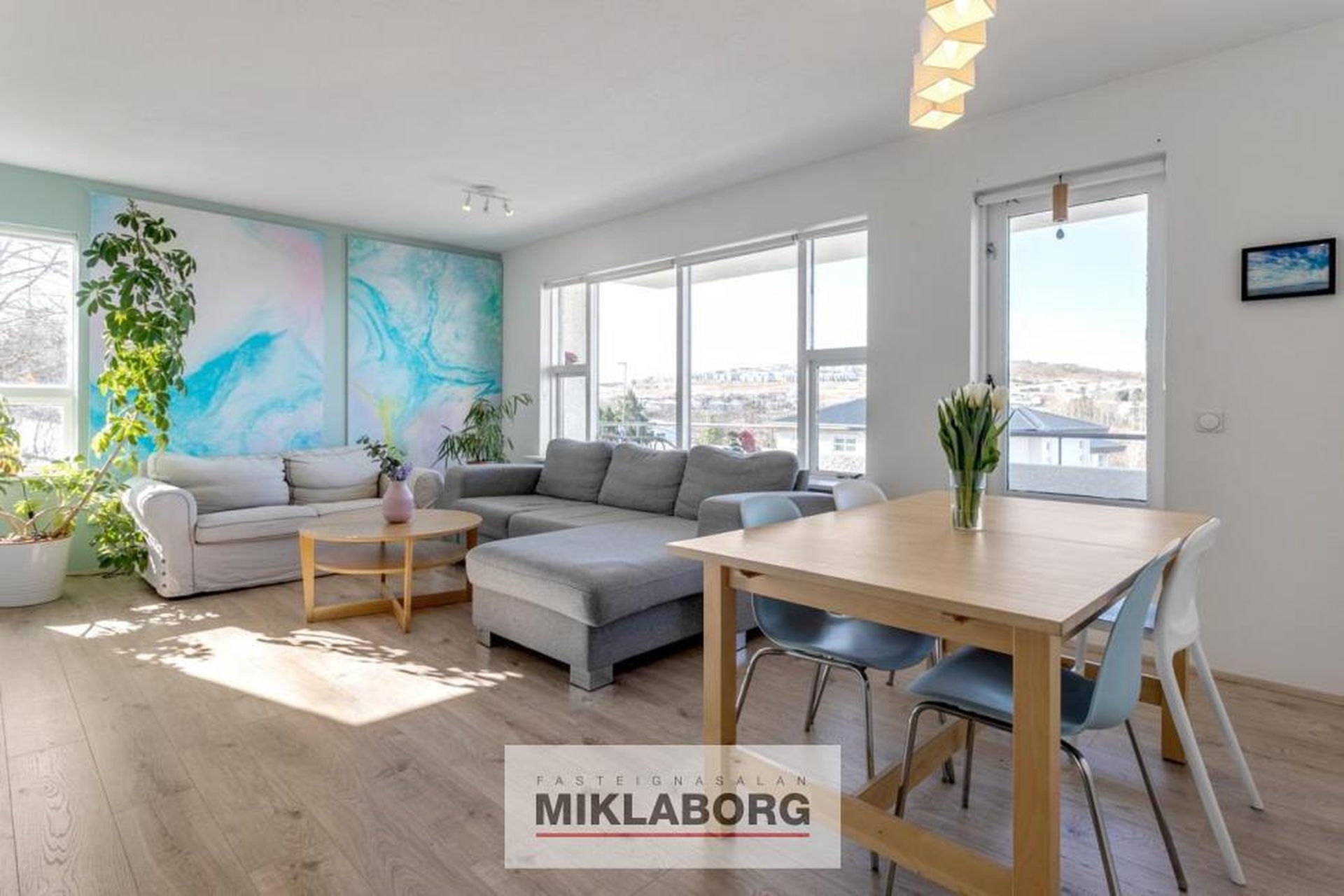 Traðarberg 23, 221 Hafnarfjörður