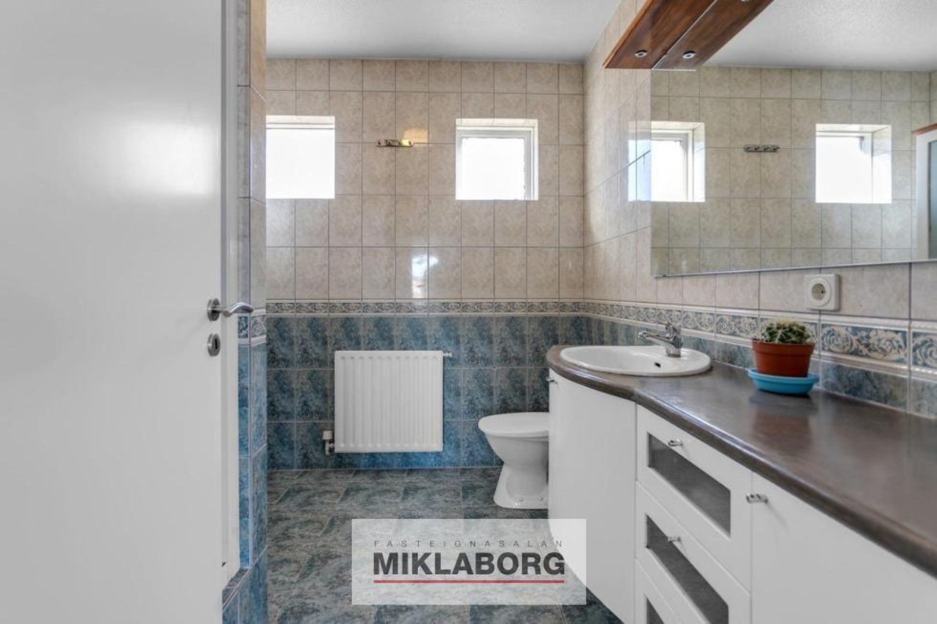 Traðarberg 23, 221 Hafnarfjörður