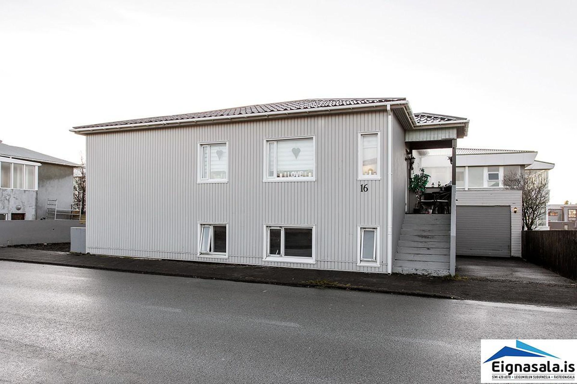 Suðurgata 16, 230 Reykjanesbær