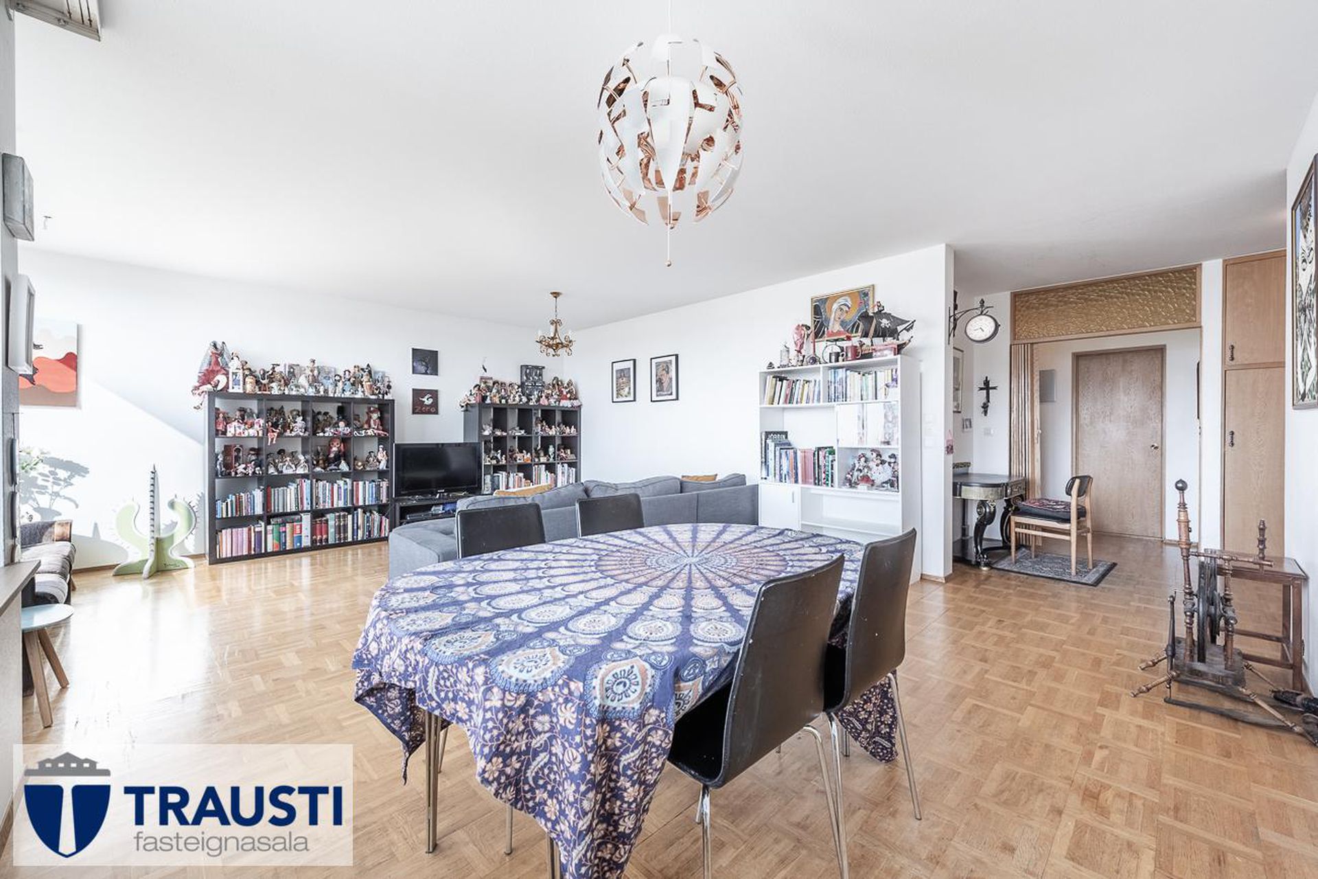 Háaleitisbraut 30, 108 Reykjavík