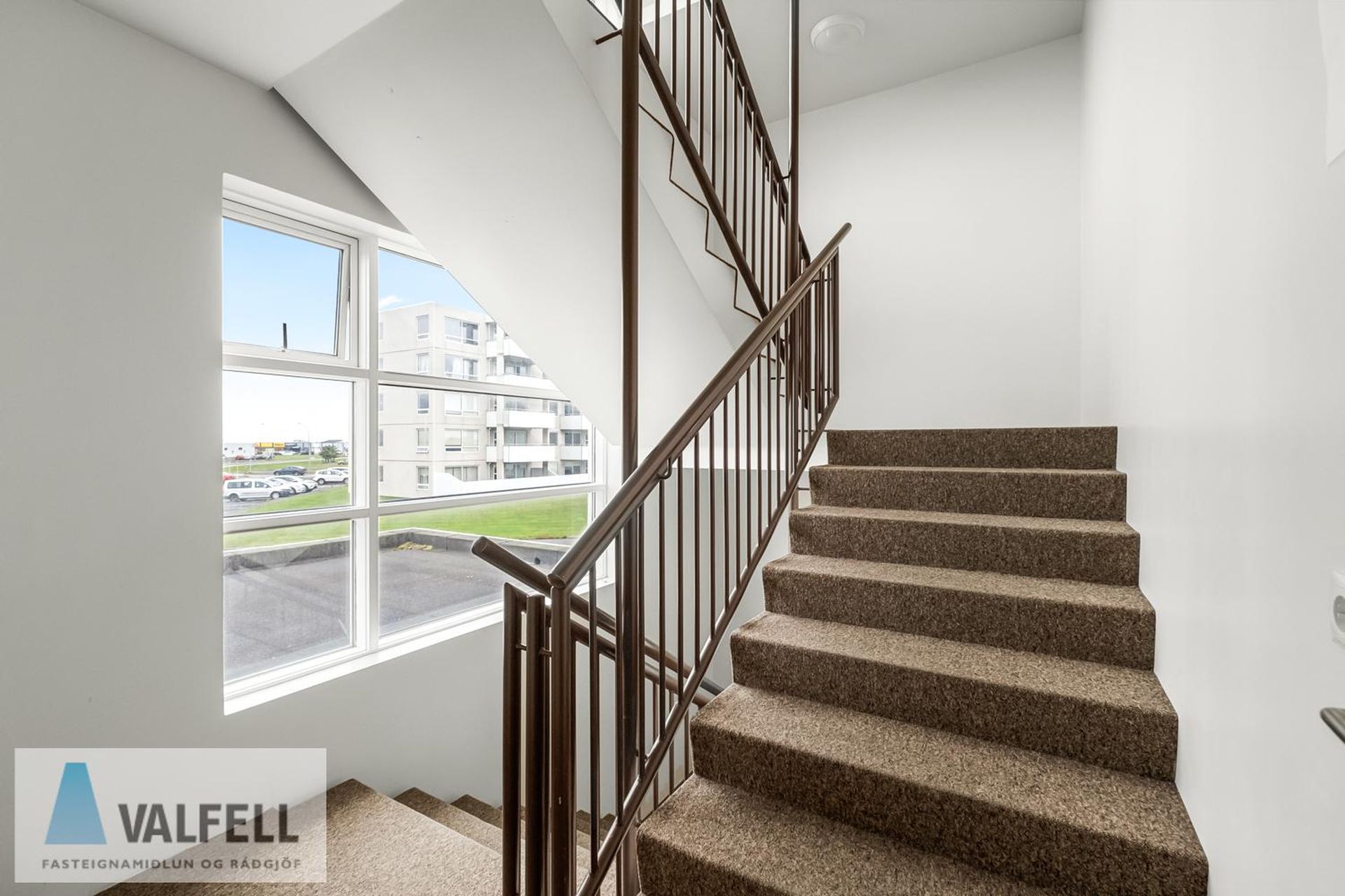 Holtsflöt 9, 300 Akranes