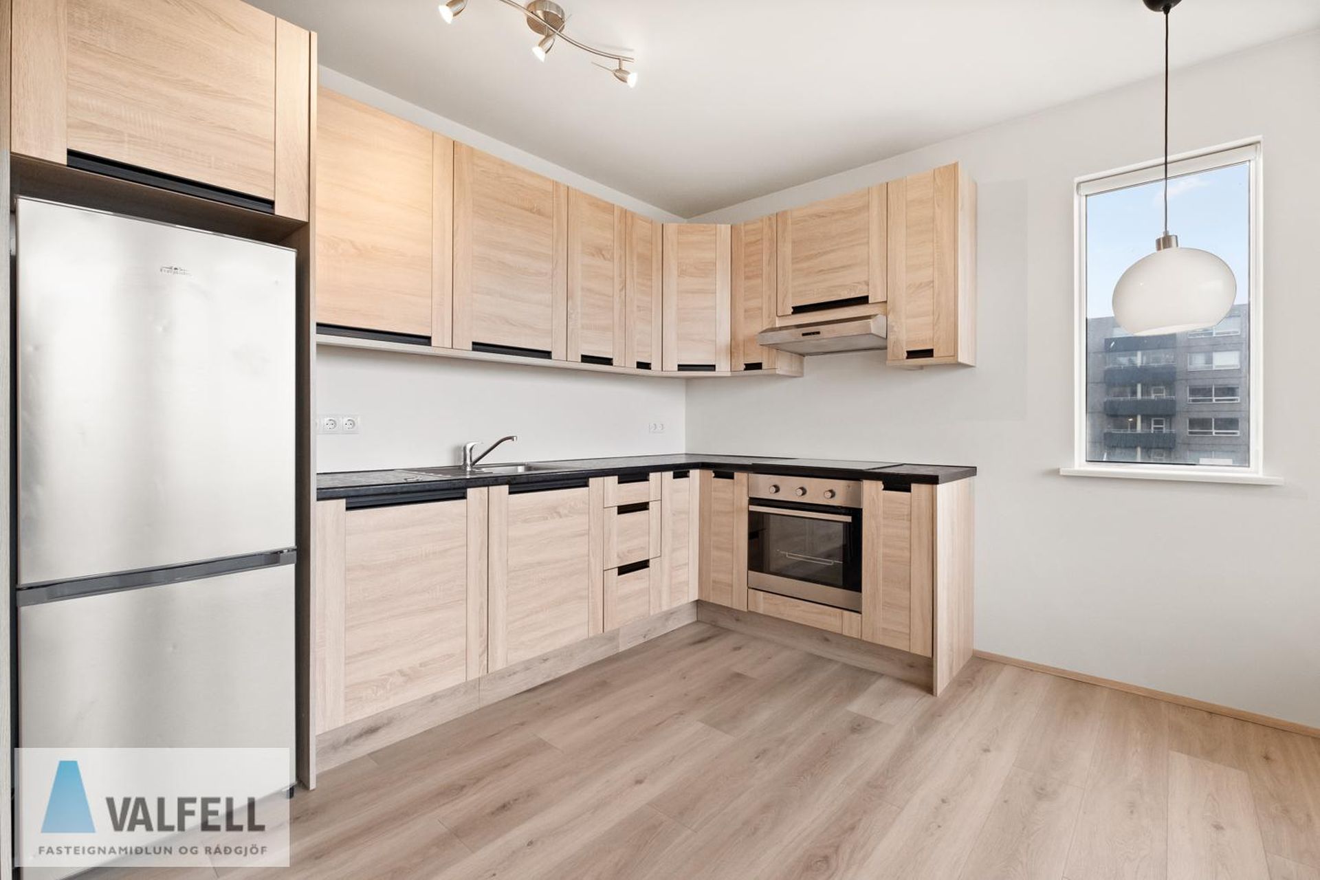 Holtsflöt 9, 300 Akranes