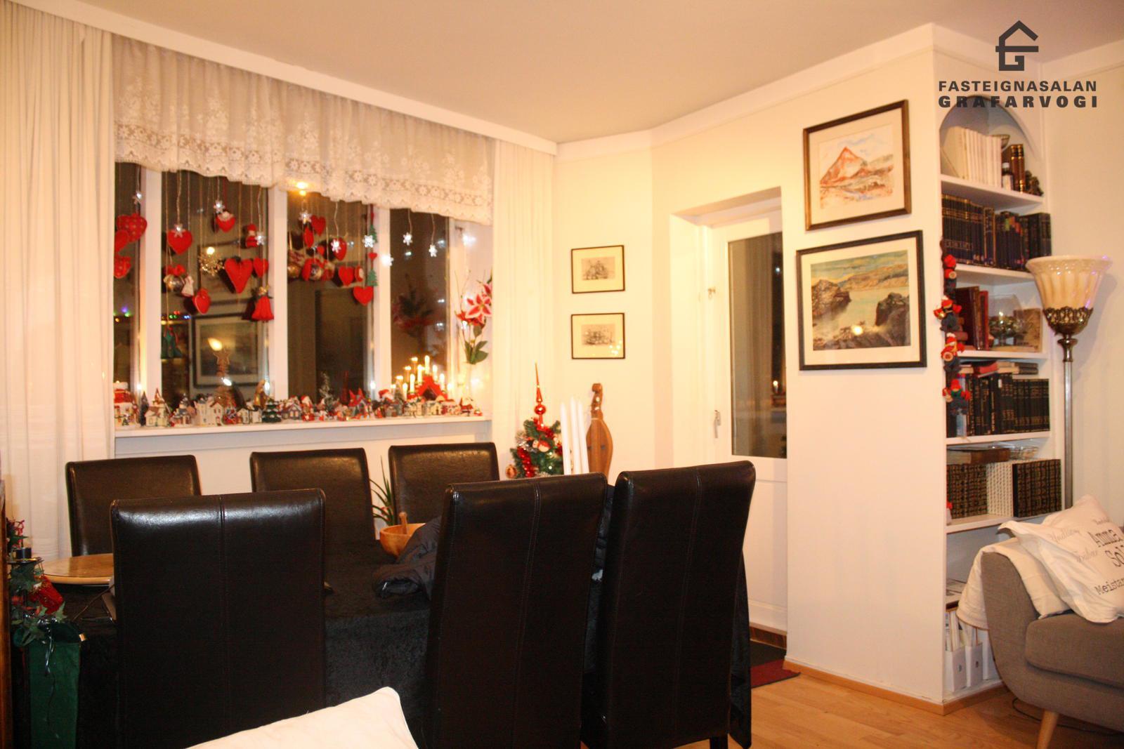 Langahlíð 9, 105 Reykjavík