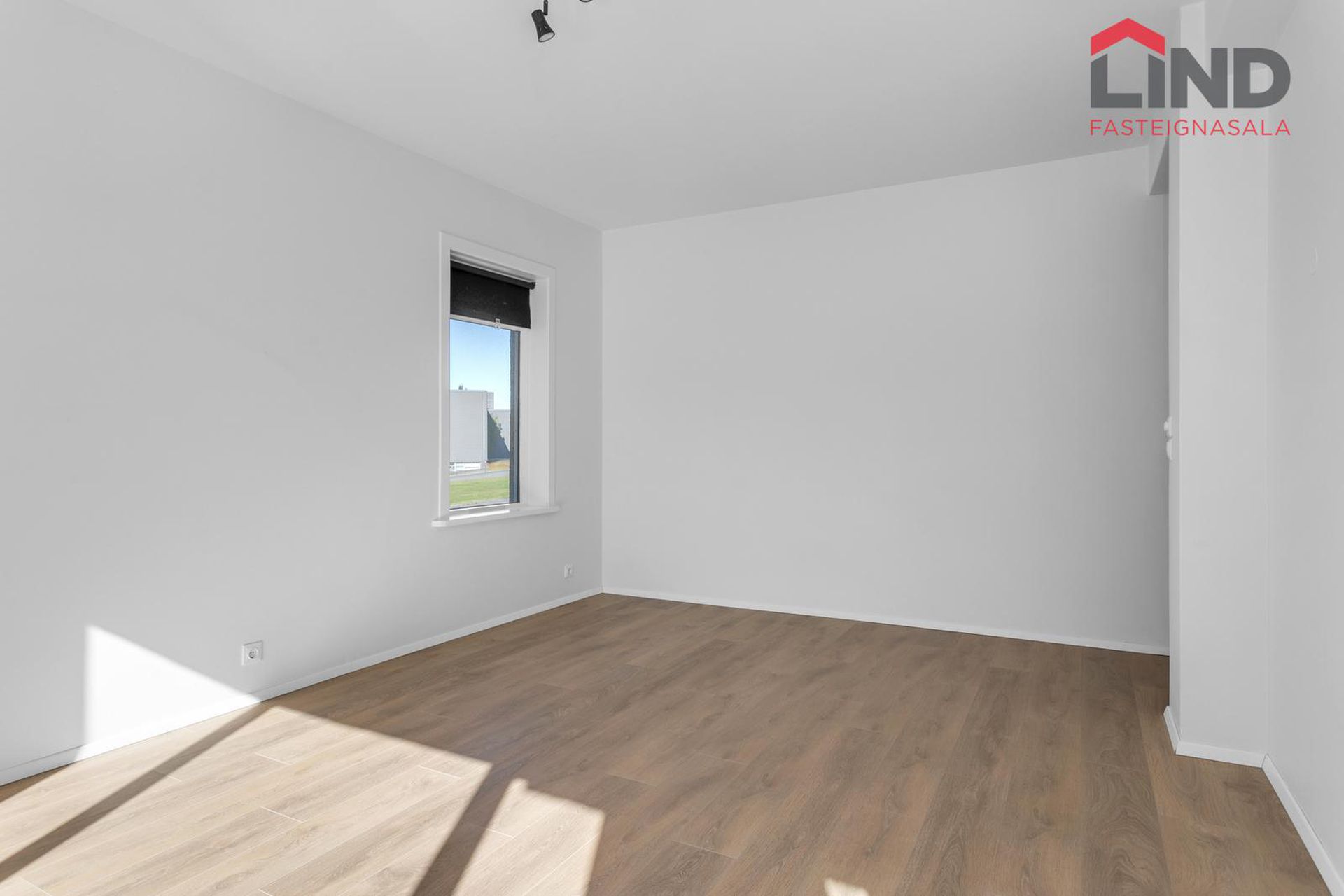 Laugarnesvegur 84, 105 Reykjavík