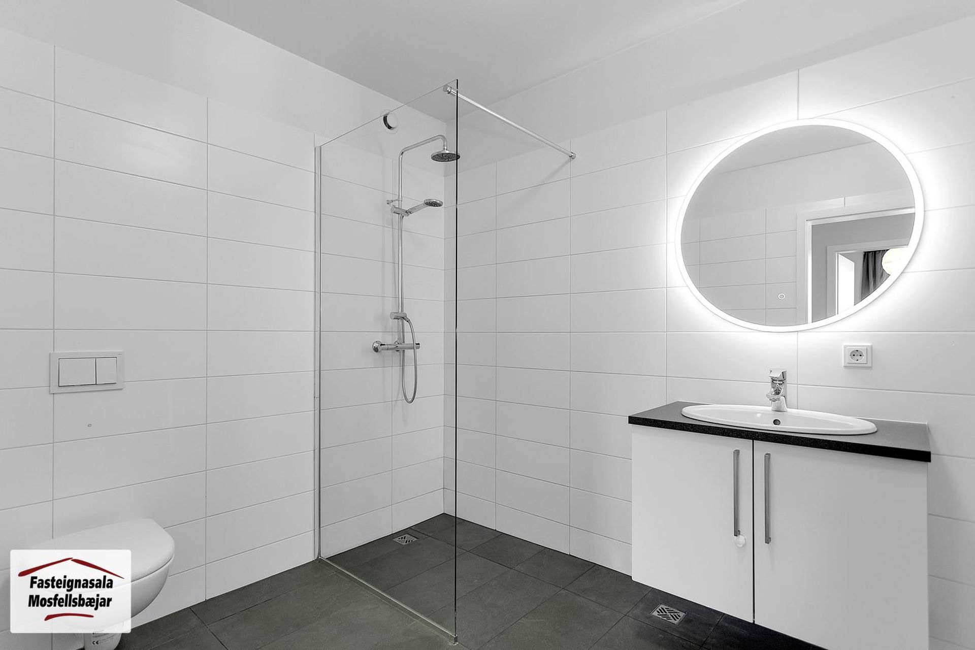 Gerplustræti 8, 270 Mosfellsbær