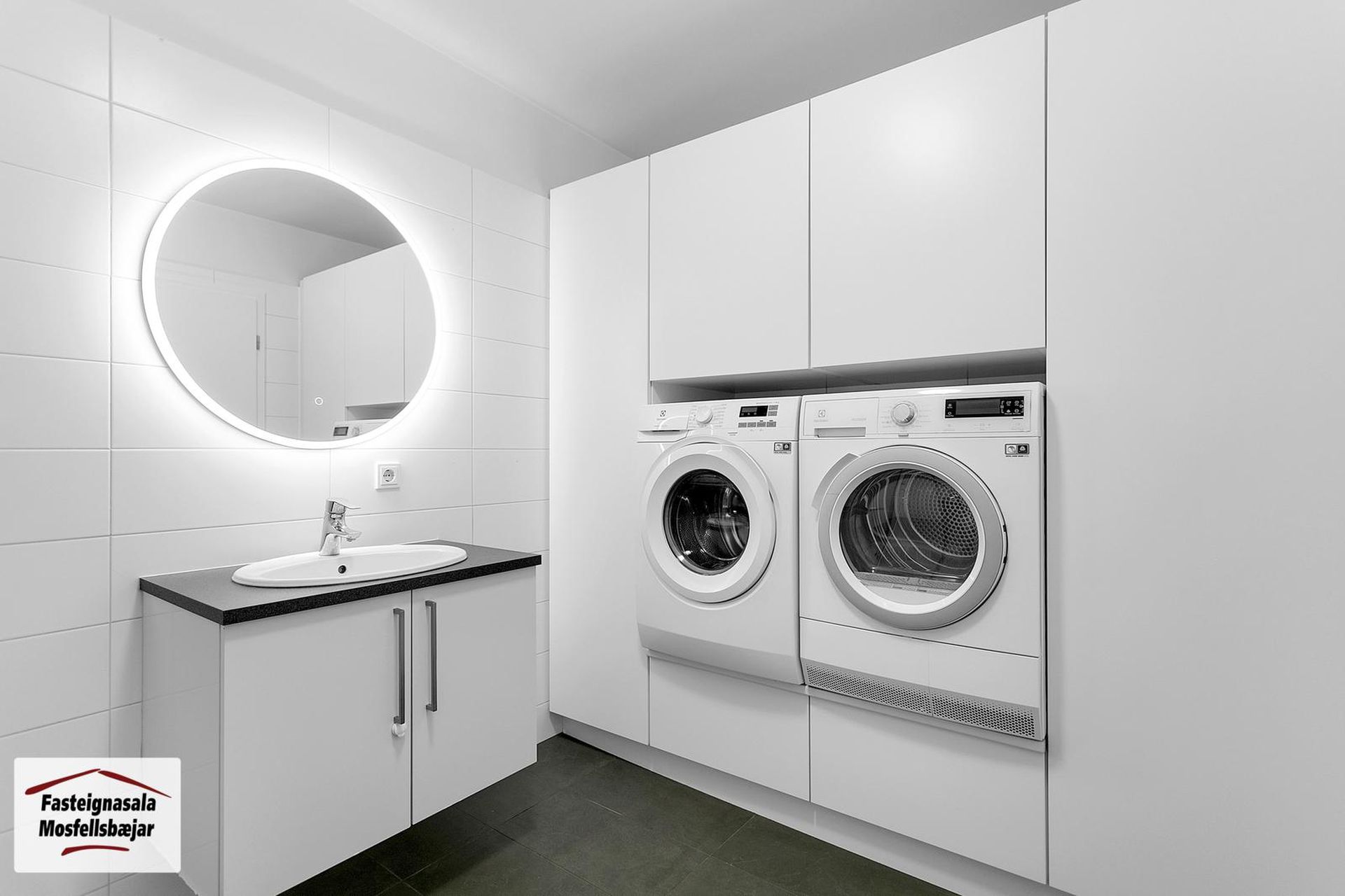 Gerplustræti 8, 270 Mosfellsbær