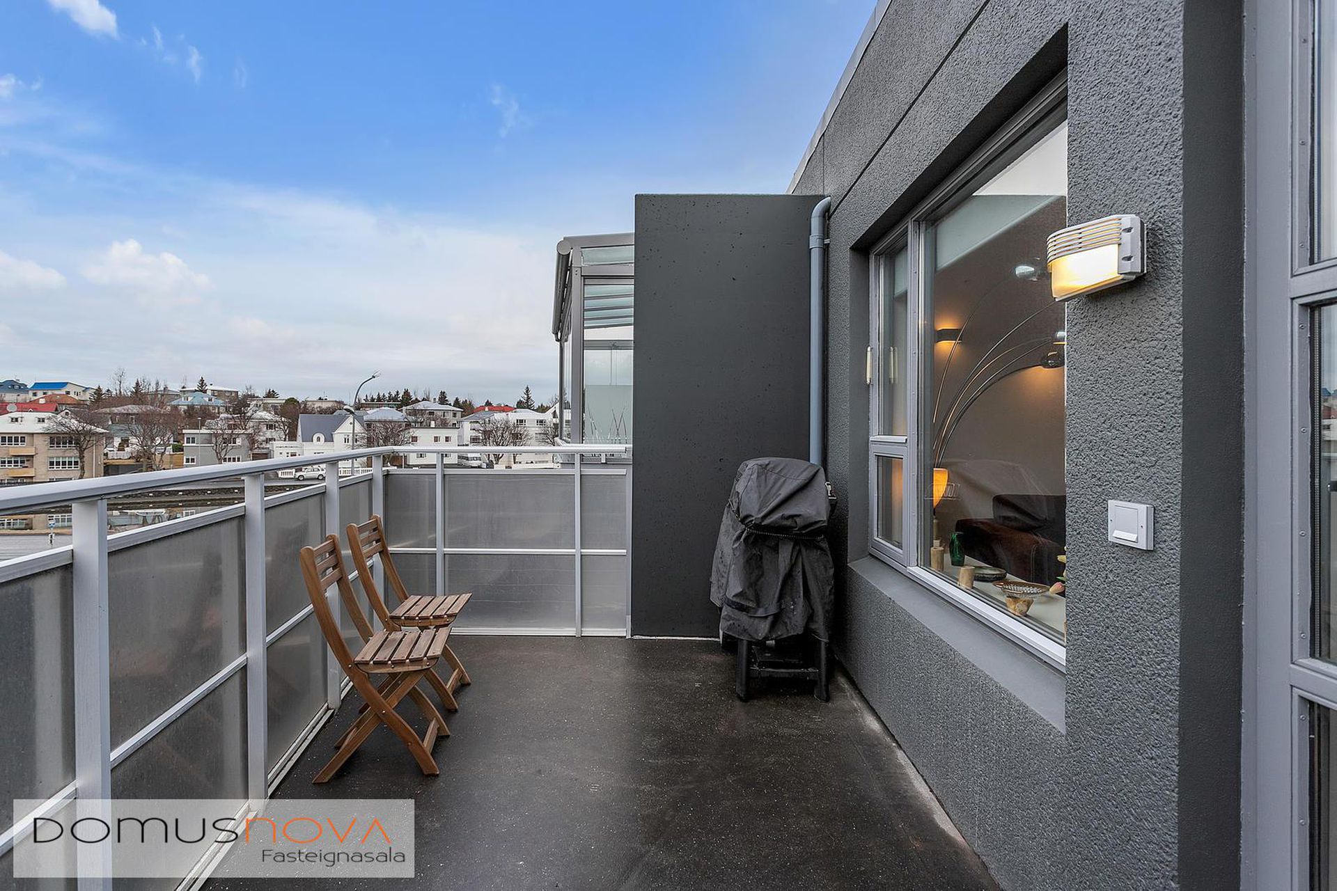 Lækjargata 28, 220 Hafnarfjörður