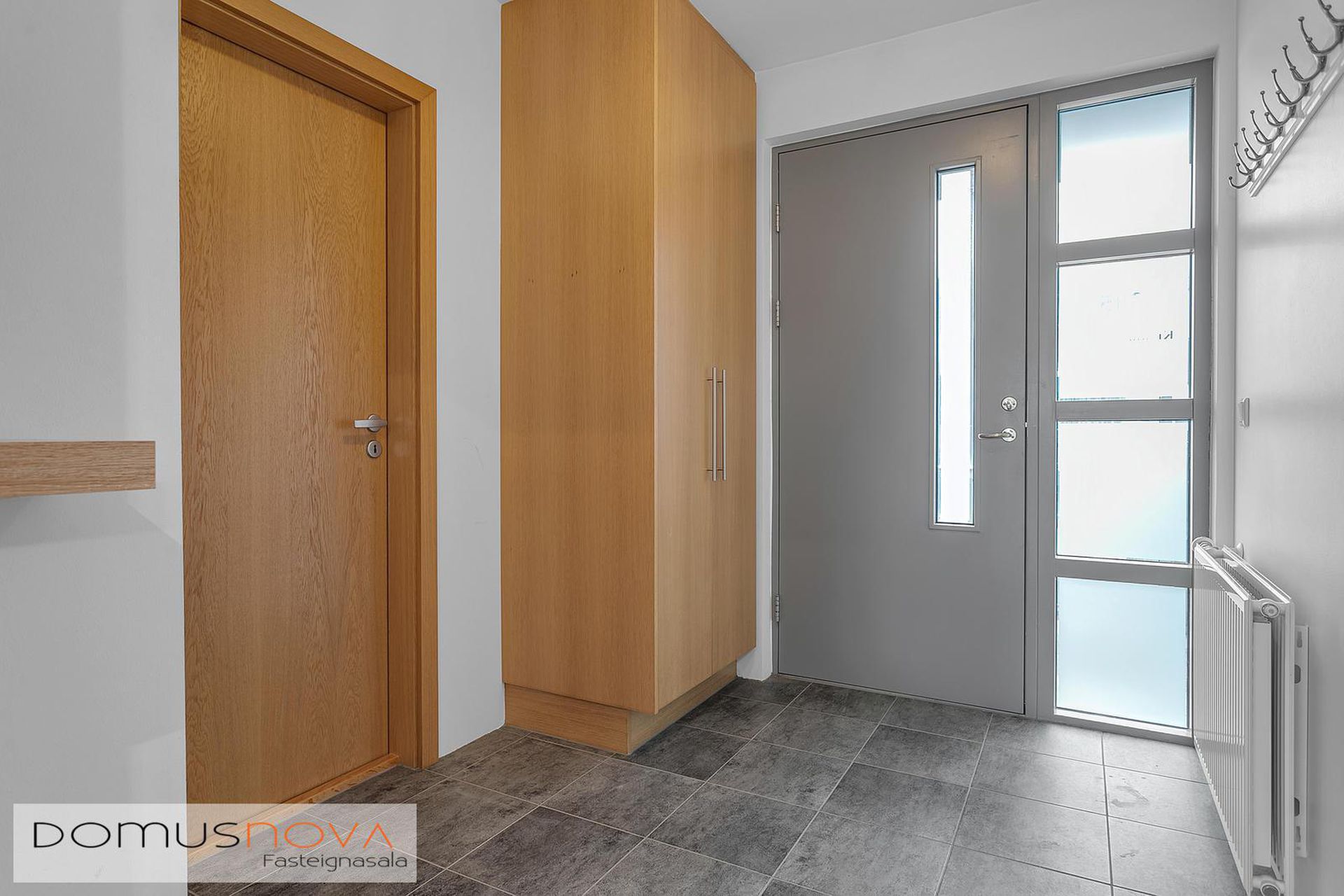 Lækjargata 28, 220 Hafnarfjörður