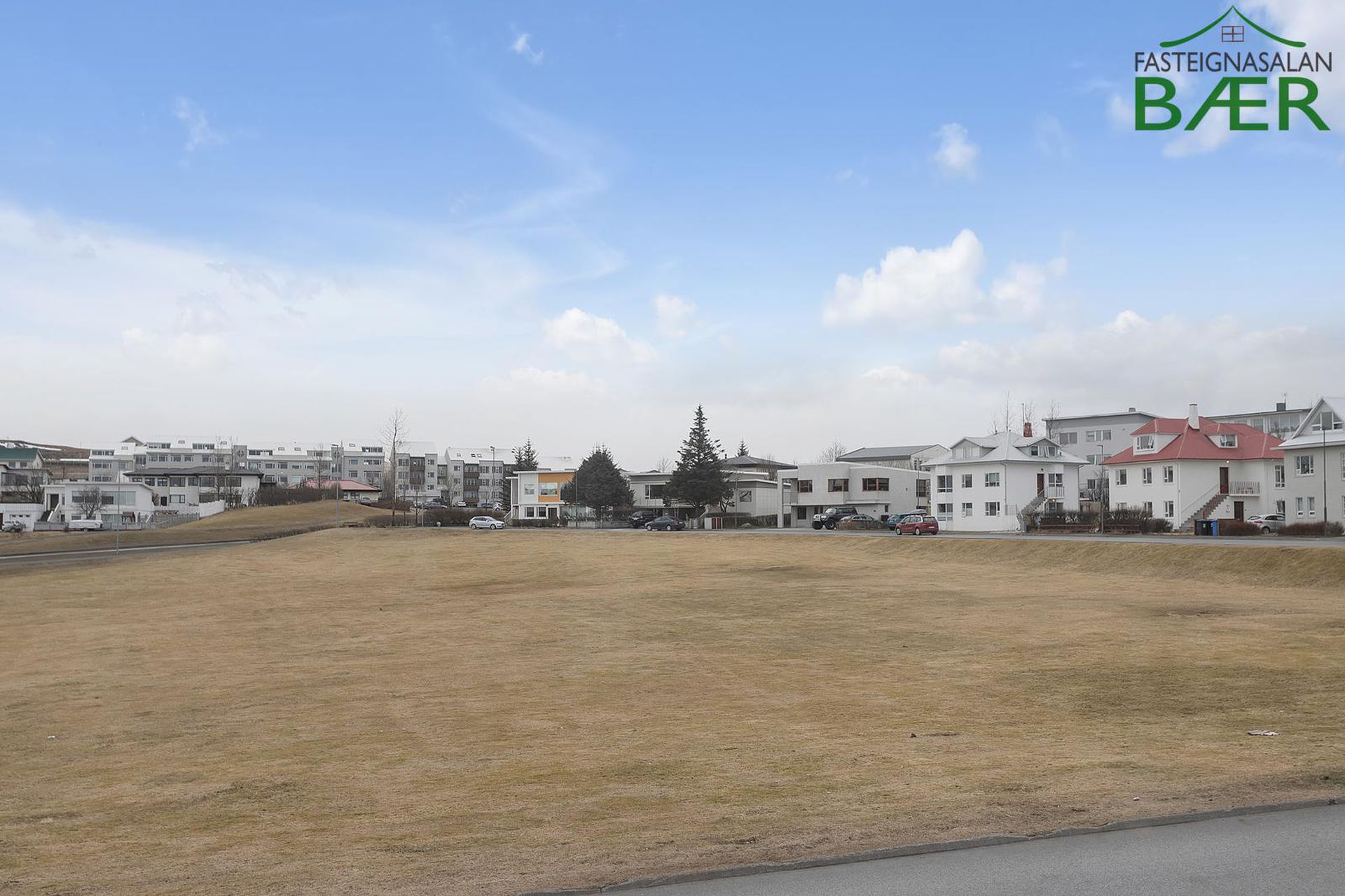Smárabarð 2, 220 Hafnarfjörður