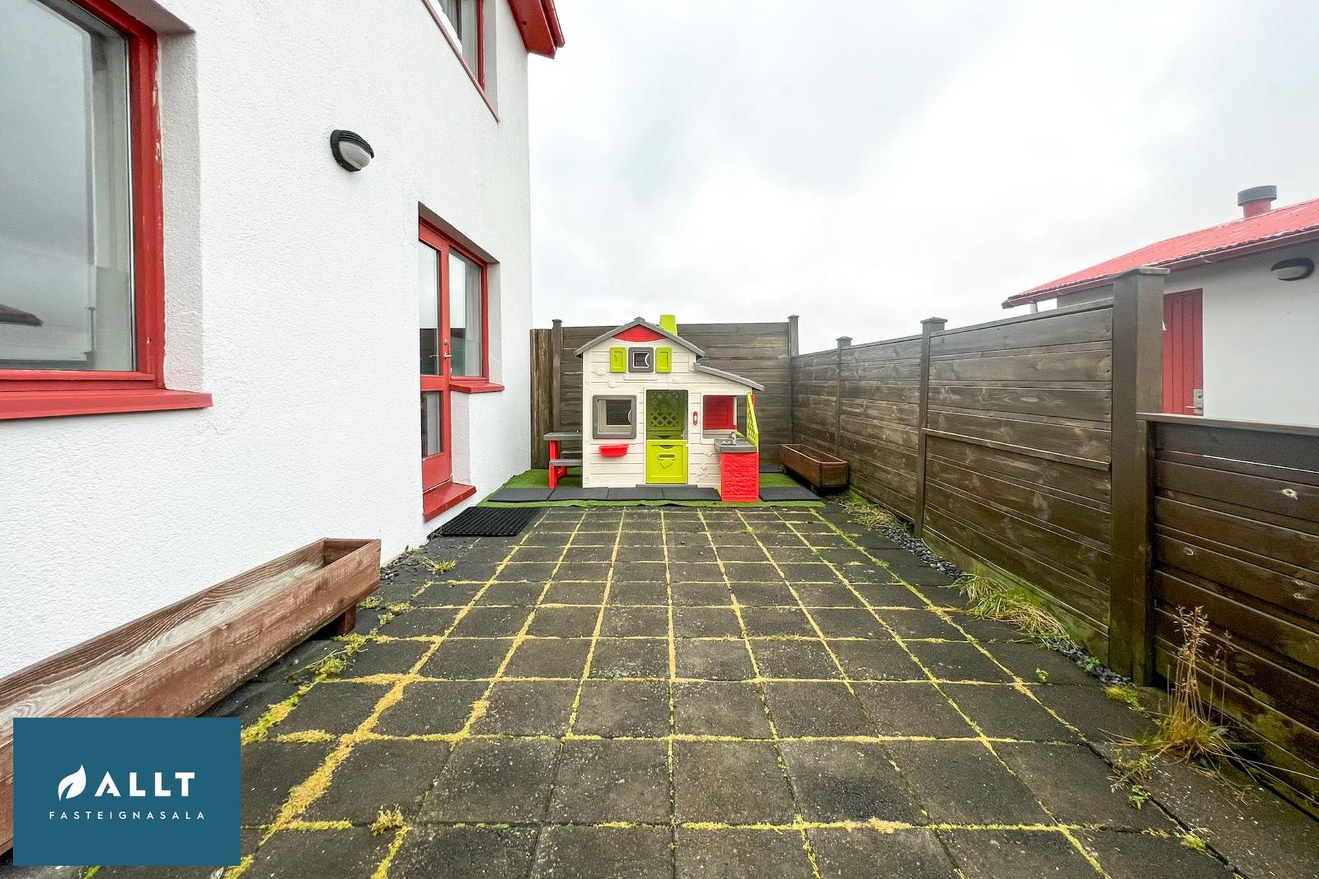 Breiðbraut 672, 262 Reykjanesbær