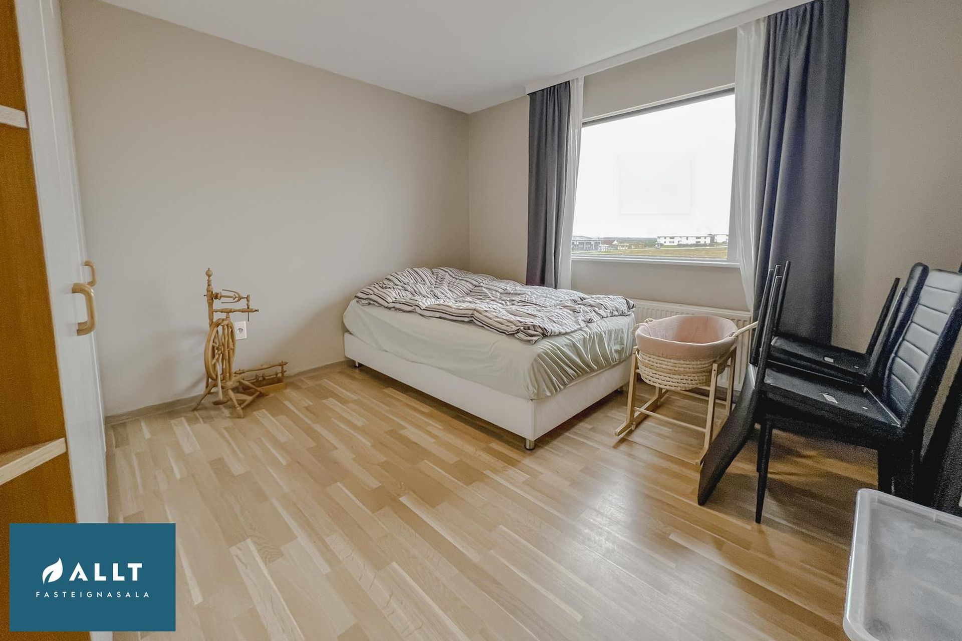 Breiðbraut 672, 262 Reykjanesbær