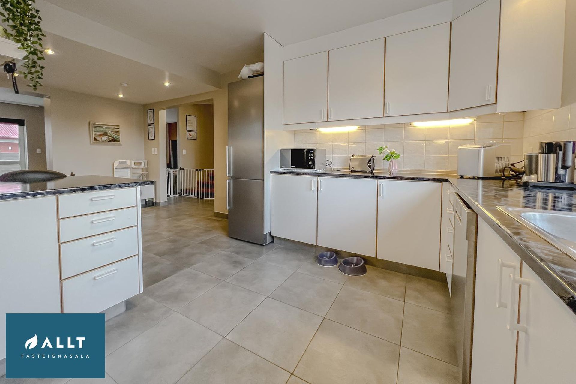 Breiðbraut 672, 262 Reykjanesbær