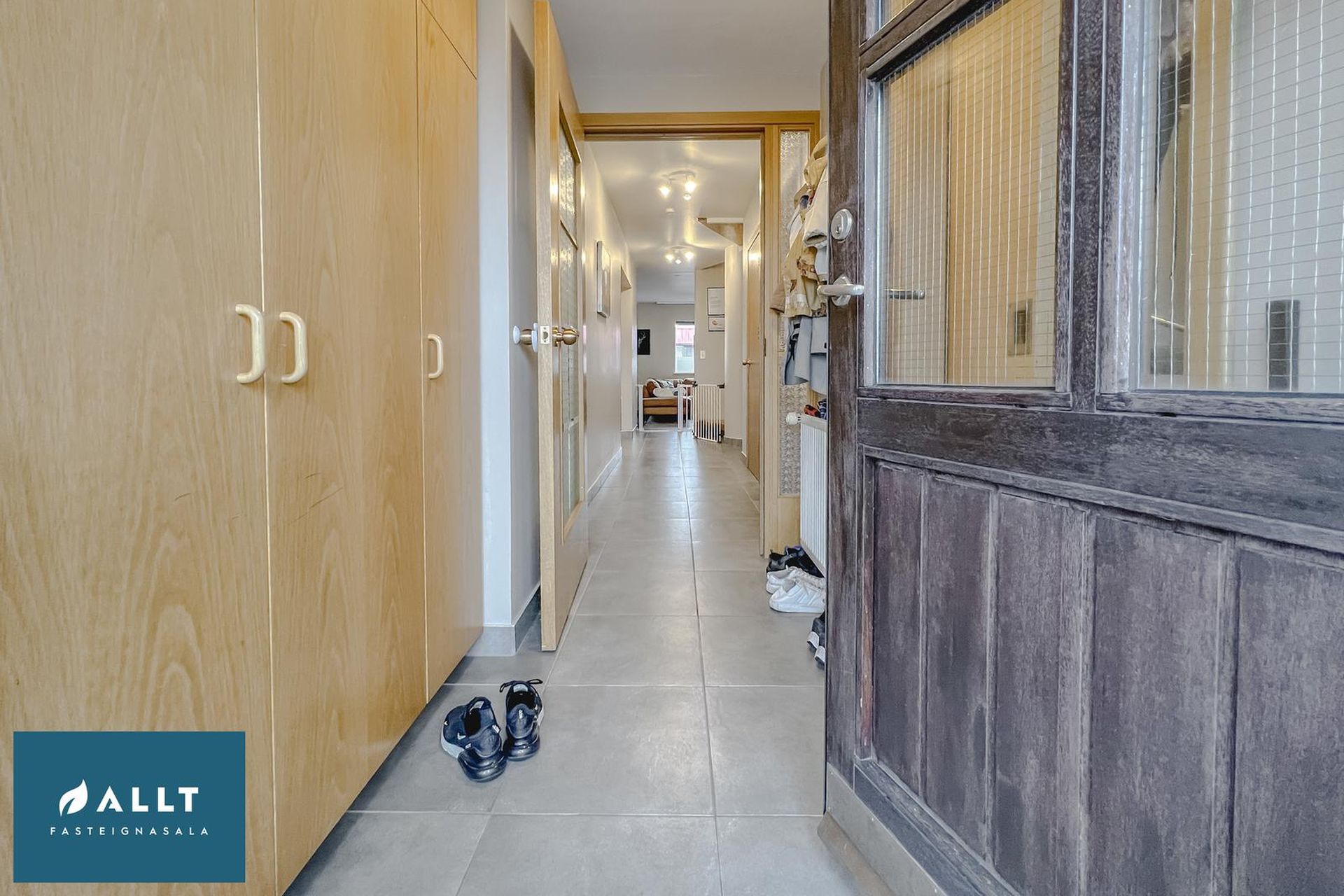 Breiðbraut 672, 262 Reykjanesbær