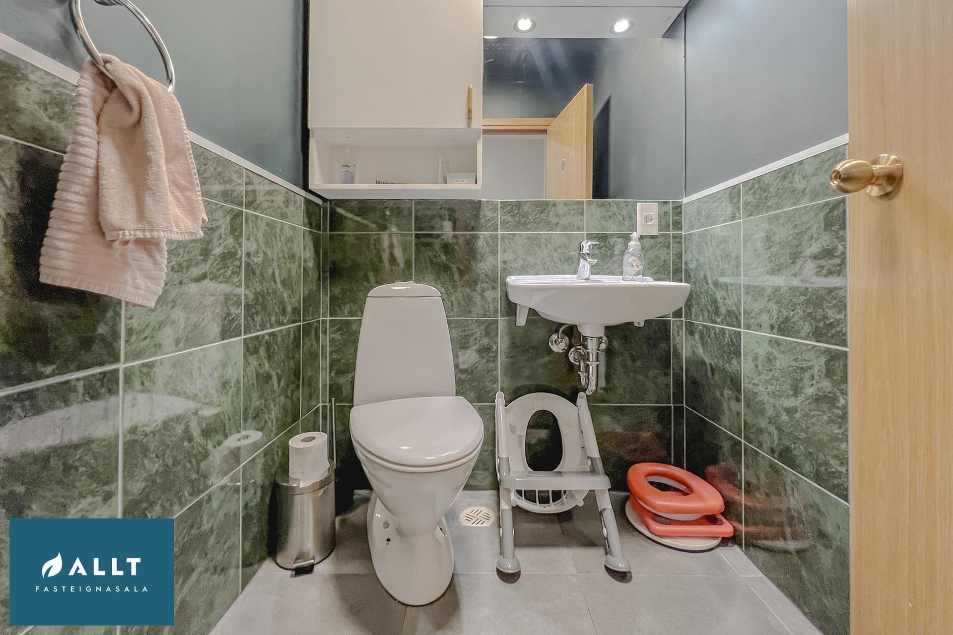 Breiðbraut 672, 262 Reykjanesbær