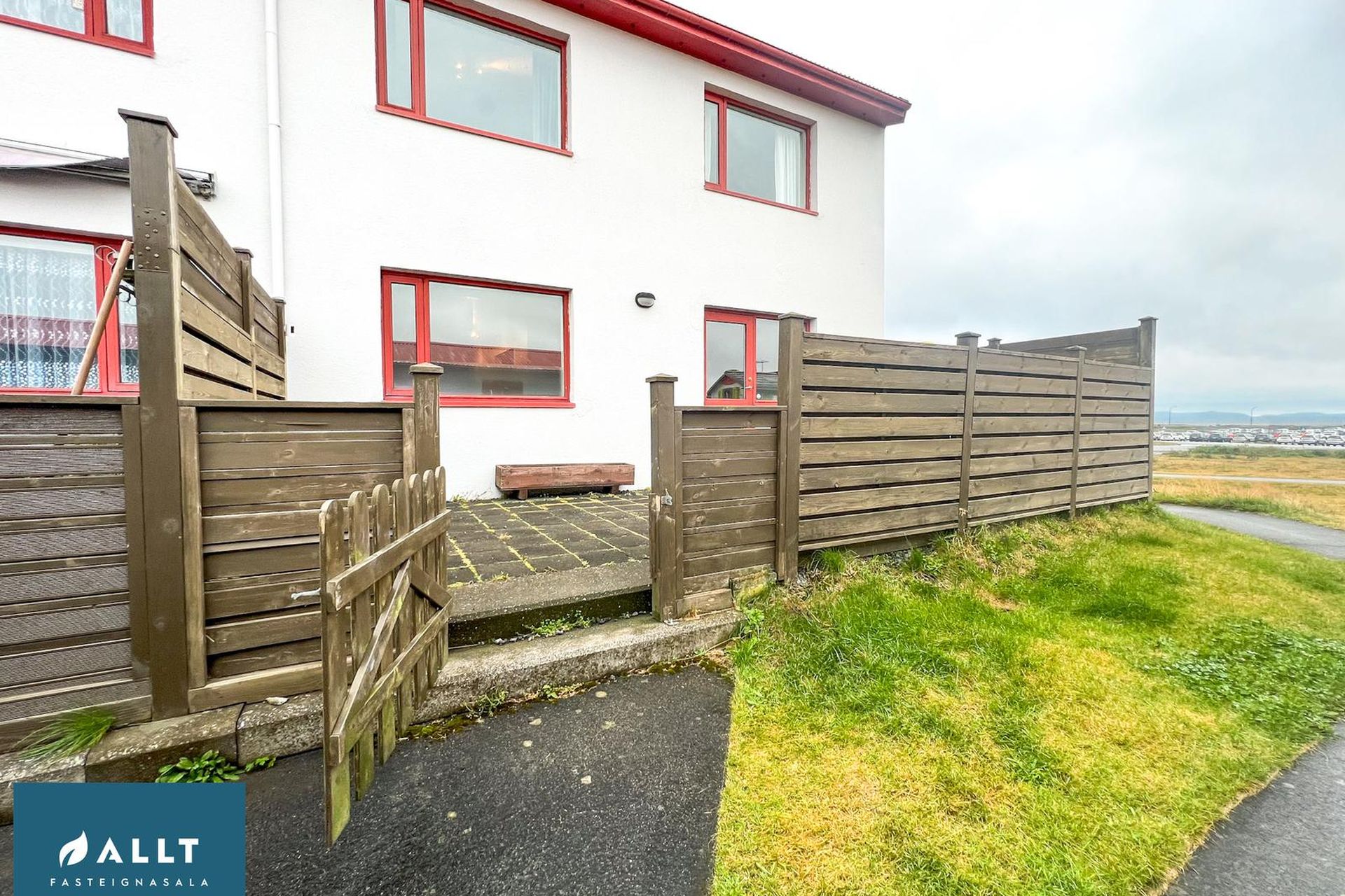 Breiðbraut 672, 262 Reykjanesbær