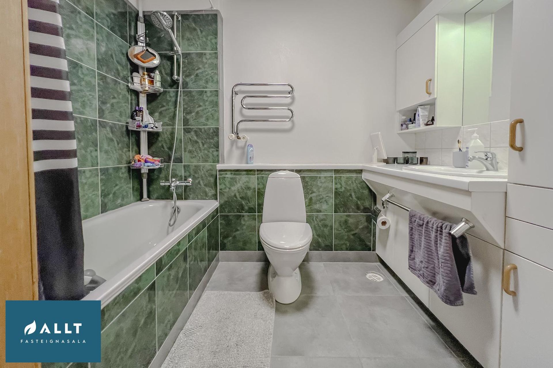 Breiðbraut 672, 262 Reykjanesbær