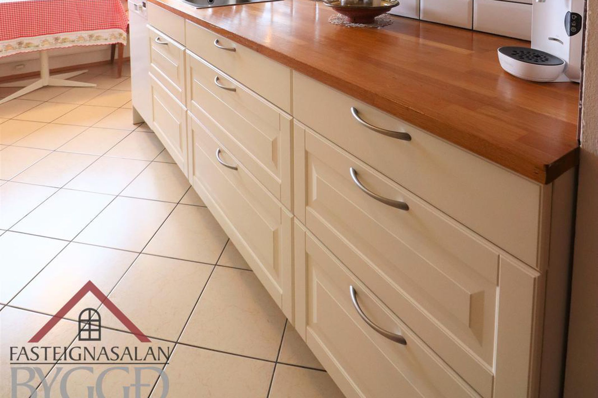 Skarðshlíð 2, 603 Akureyri