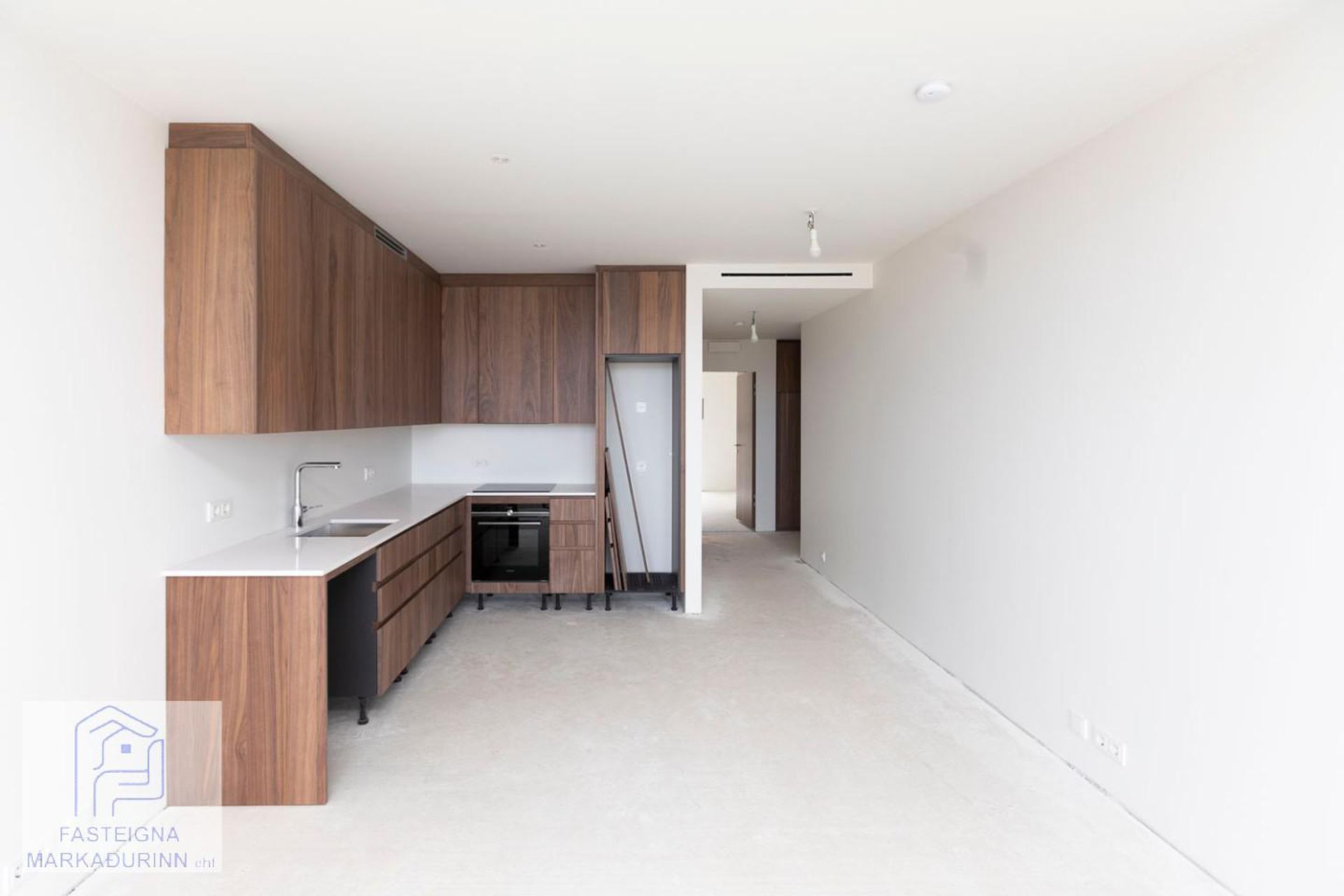 Hallgerðargata 9, 105 Reykjavík